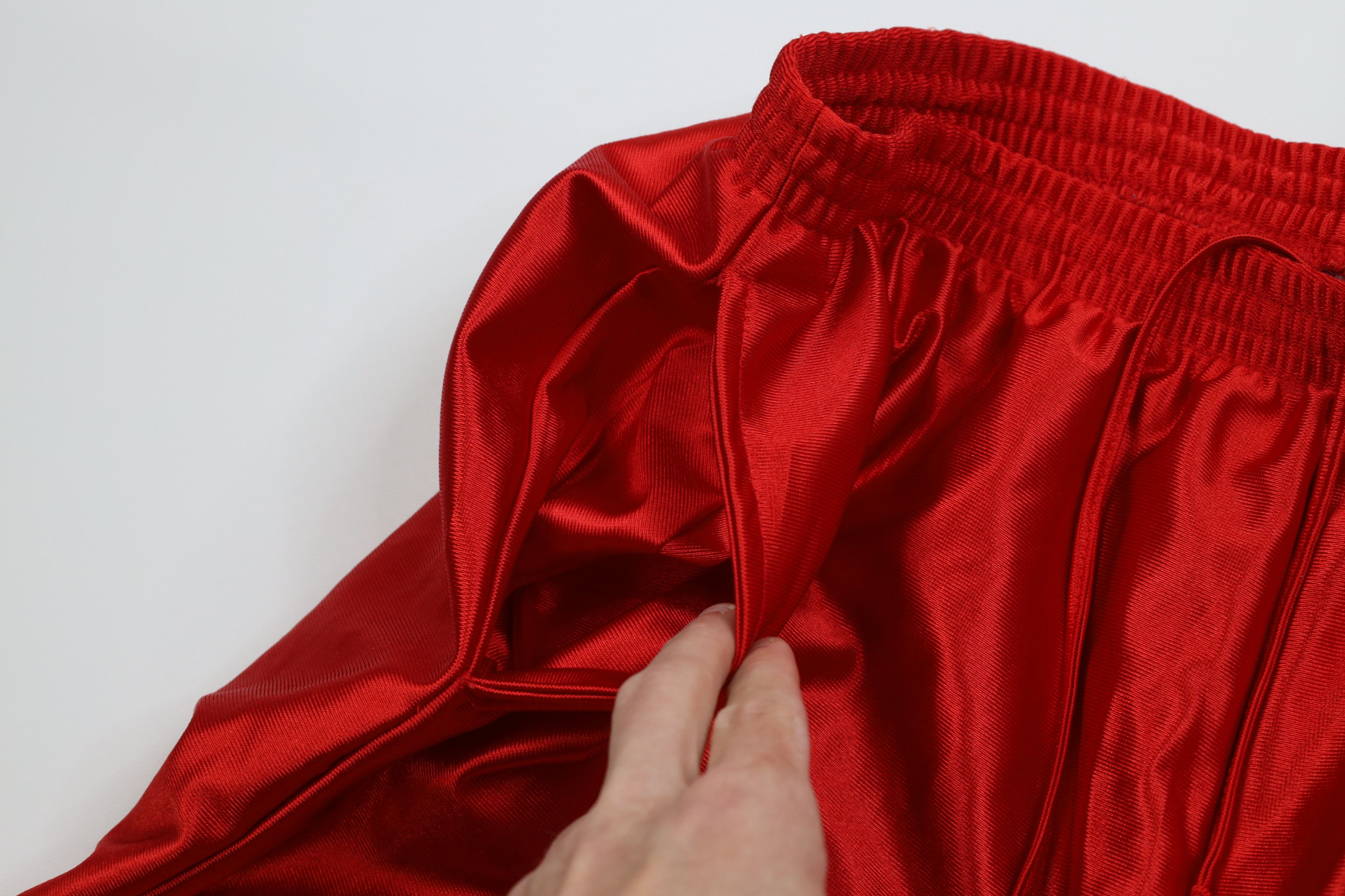 Spalding Vintage 90s Spalding Basketball Basketball Shorts Red Size US 38 / EU 54 - 6 Thumbnail