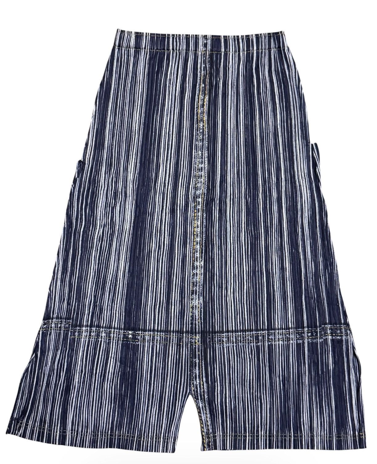 Pleats Please Issey Miyake Pleats Please Issey Miyake Skirt Denim Prints Size 28" / US 6 / IT 42 - 1 Thumbnail