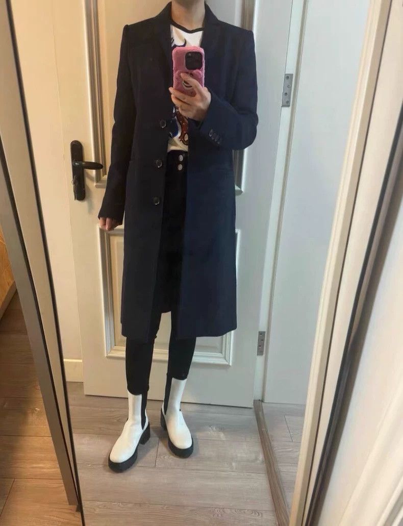 Gucci Gucci Size 36 Dark blue V-neck wool coat size 36 2502-Next Size US XS / EU 42 / 0 - 9 Thumbnail