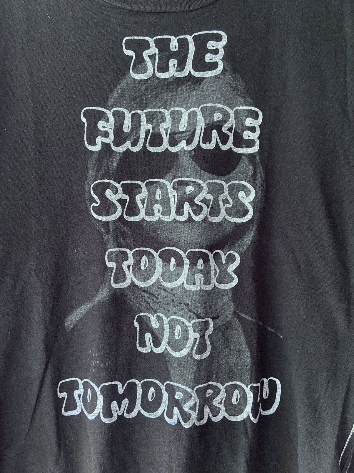 Beauty Beast THE FUTURE STARTS TODAY NOT TOMORROW LONG SLEEVE Size US M / EU 48-50 / 2 - 5 Thumbnail