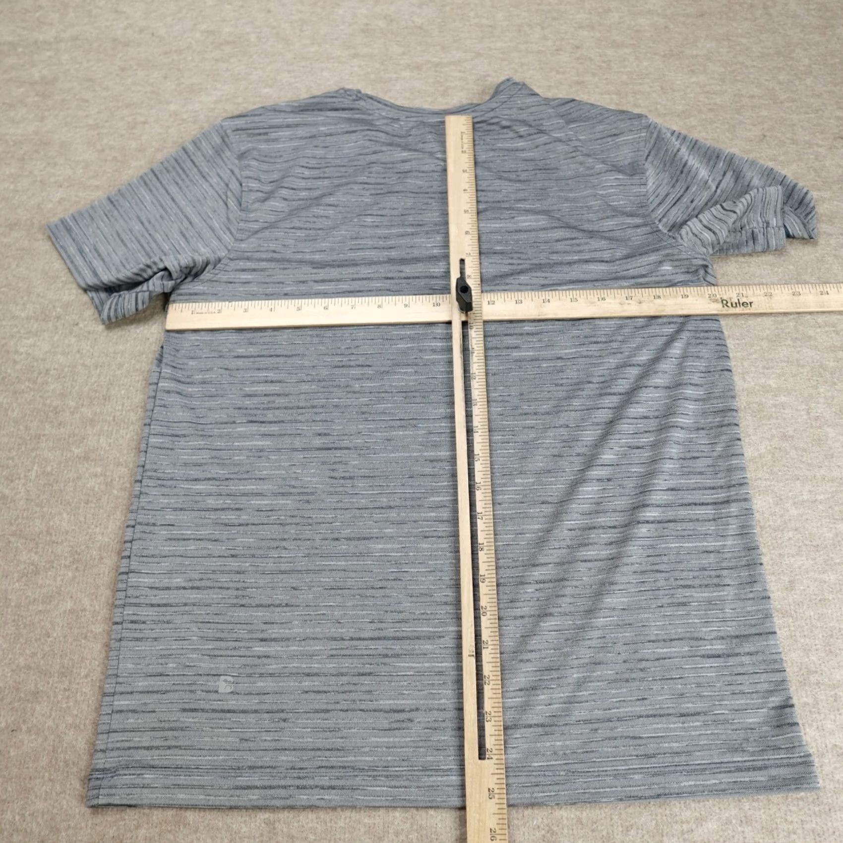Vintage Bearbottom Mens Shirt Medium Gray Striped Performance T-Shirt Short Sleeve Crew Neck Athletic Fit Logo Size US M / EU 48-50 / 2 - 4 Thumbnail