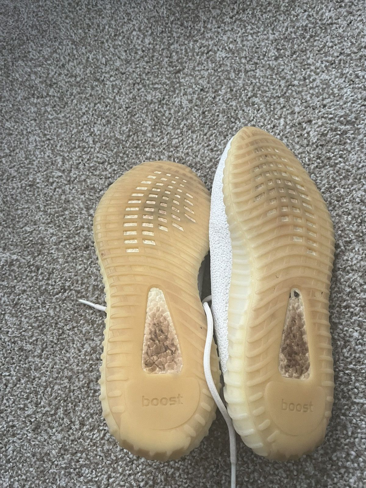Designer × Yeezy Used Cream yeezy Size US 10 / EU 43 - 2 Thumbnail