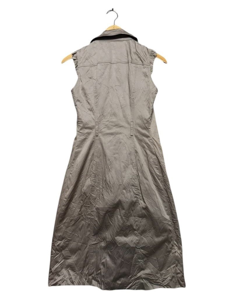 Burberry Burberry London Sleeveless Double Breasted Dress Size XS / US 0-2 / IT 36-38 - 3 Thumbnail
