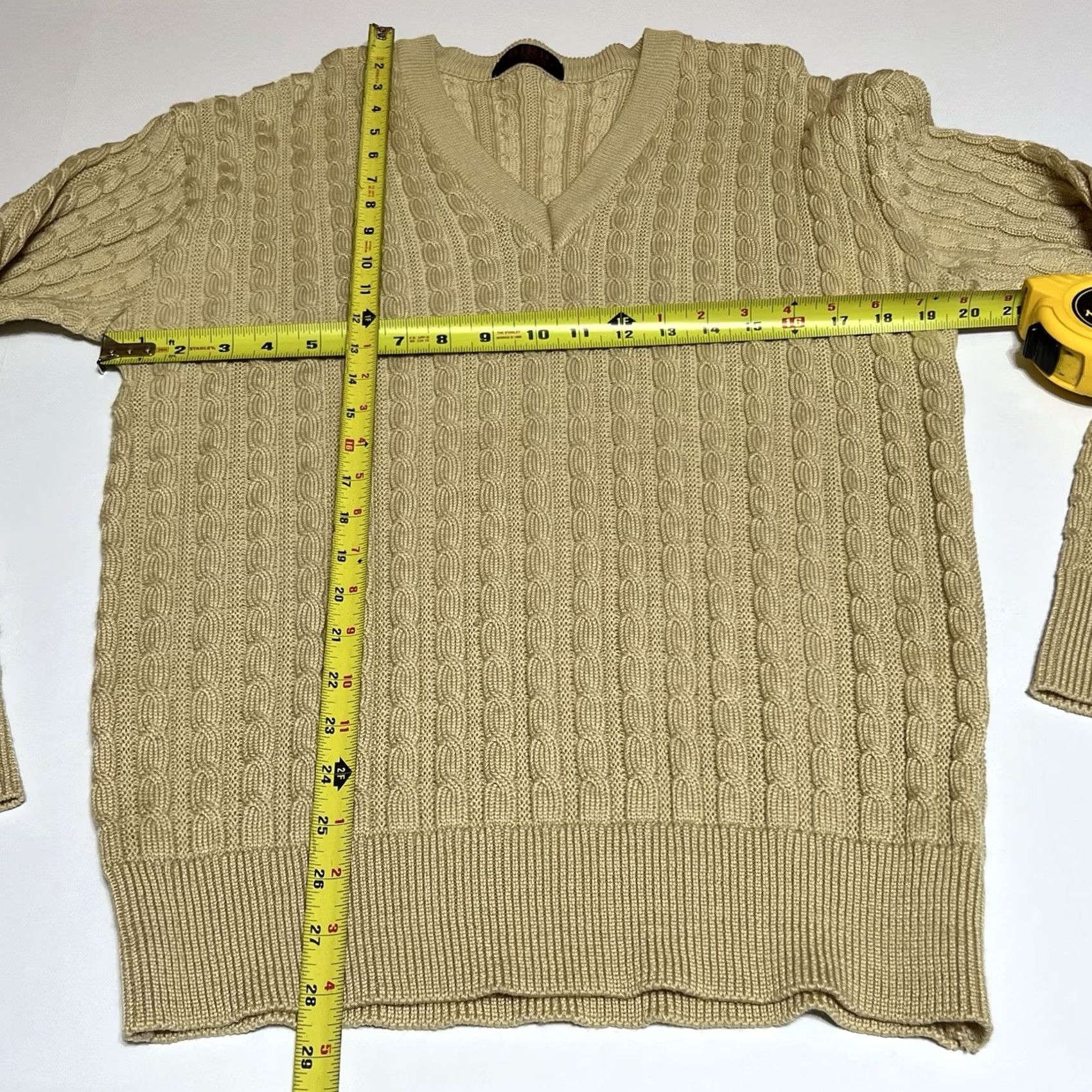 Vintage VINTAGE Bird Men’s M-L Cable Knit Fisherman’s Sweater Tan Wool Blend Sweater Crew Neck Long Sleeve Beiges 90s Outdoor Casual Mens Size US M / EU 48-50 / 2 - 4 Thumbnail