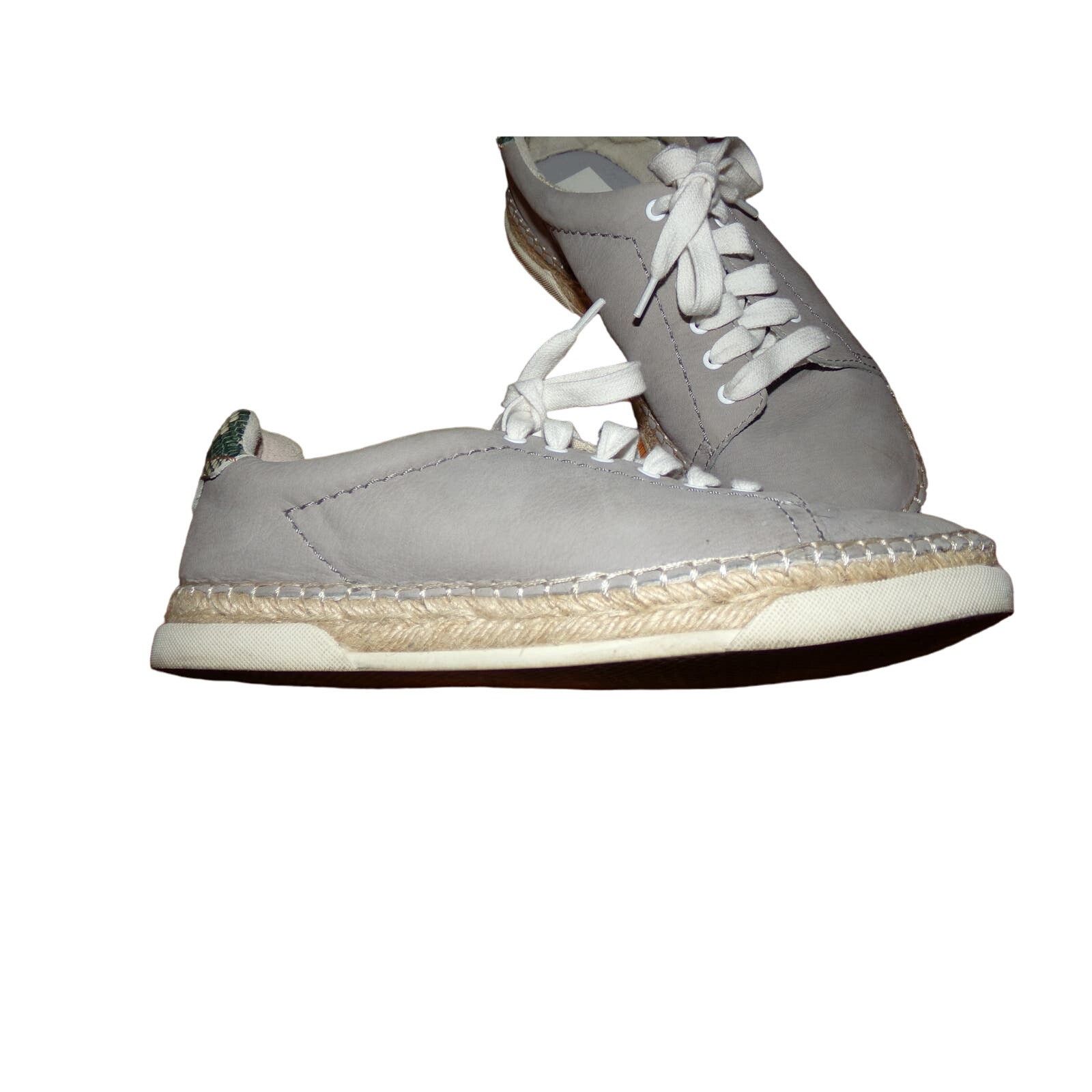 Dolce Vita Dolce Vita gray platform sneakers 8 EUC Size US 8 / IT 38 - 2 Thumbnail