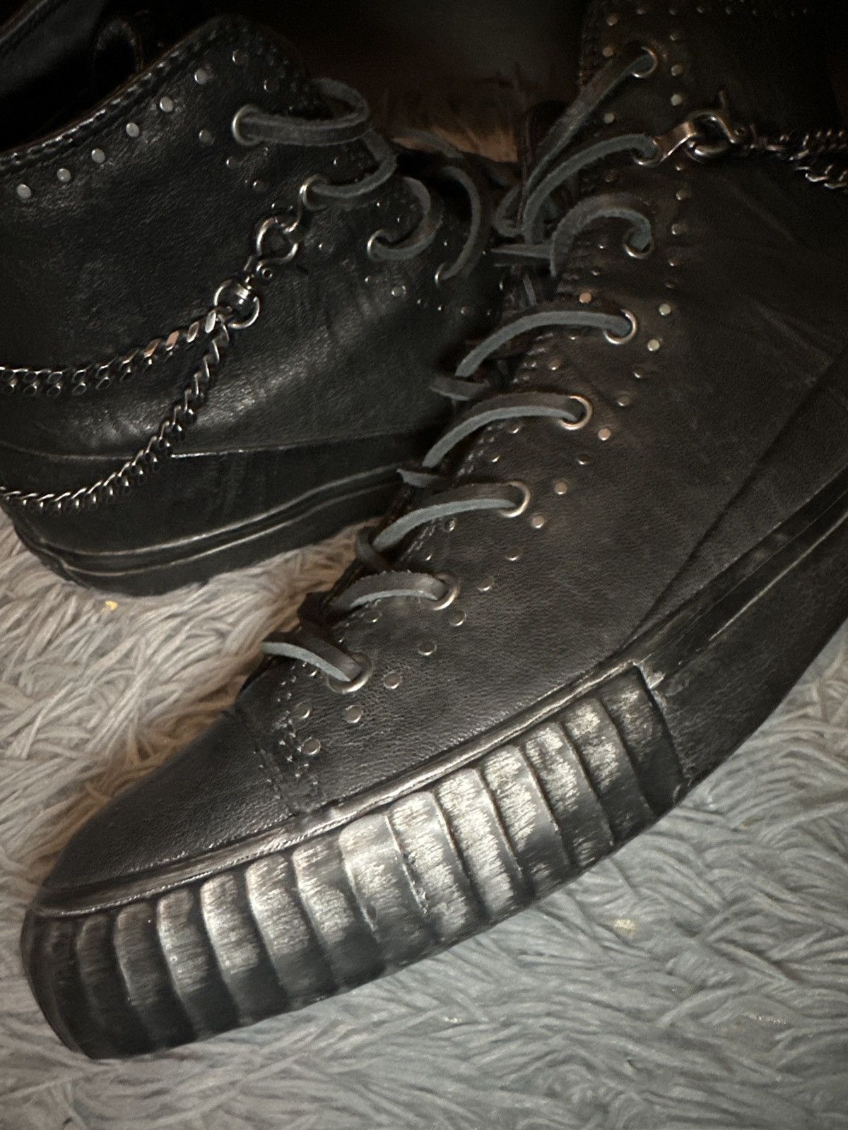 John Varvatos JV STUDDED MID TOP LEATHER SNEAKERS Size US 10 / EU 43 - 2 Thumbnail