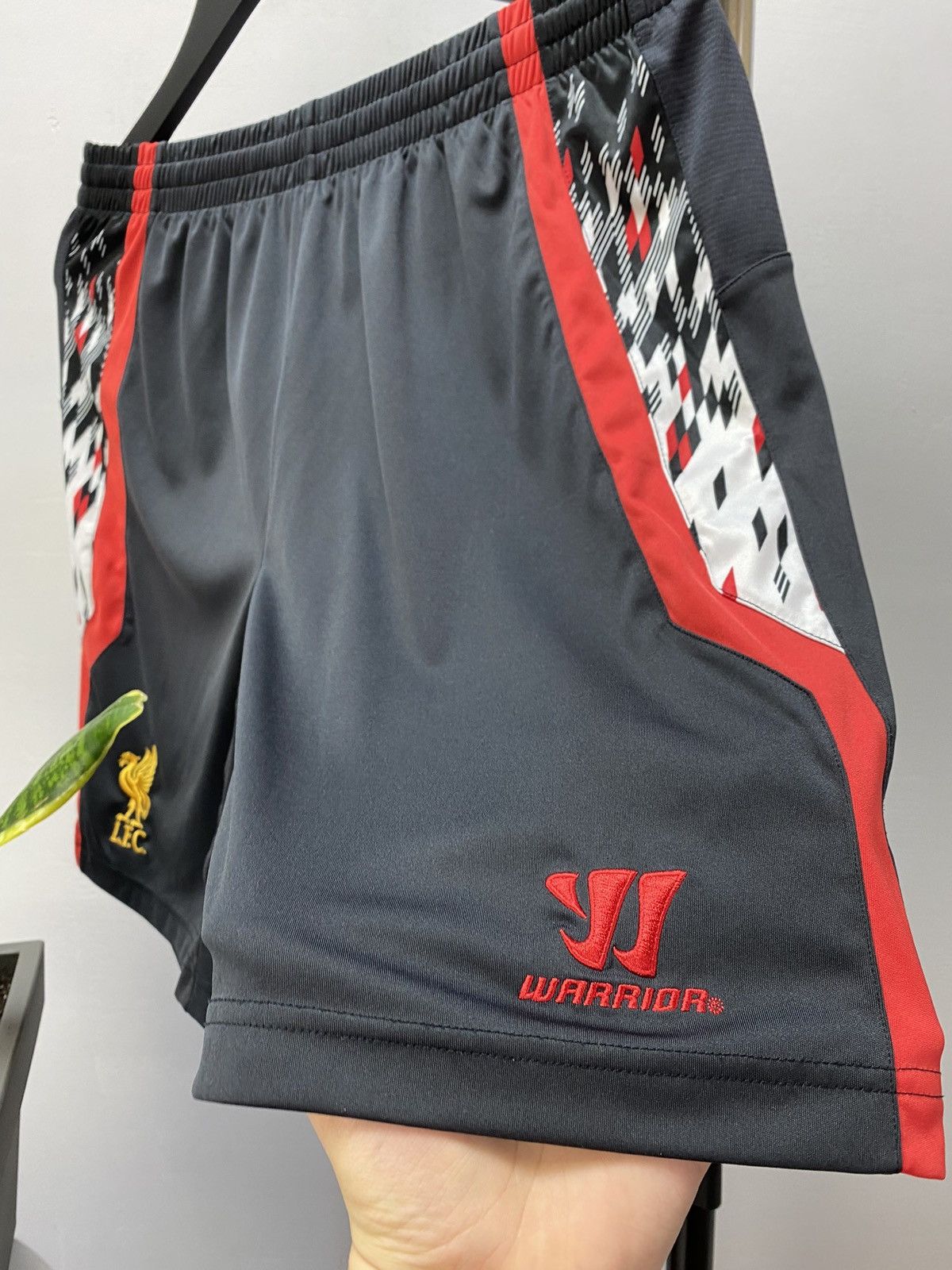Warrior Liverpool Warrior Soccer Shorts Football Men’s L Size US 34 / EU 50 - 7 Thumbnail