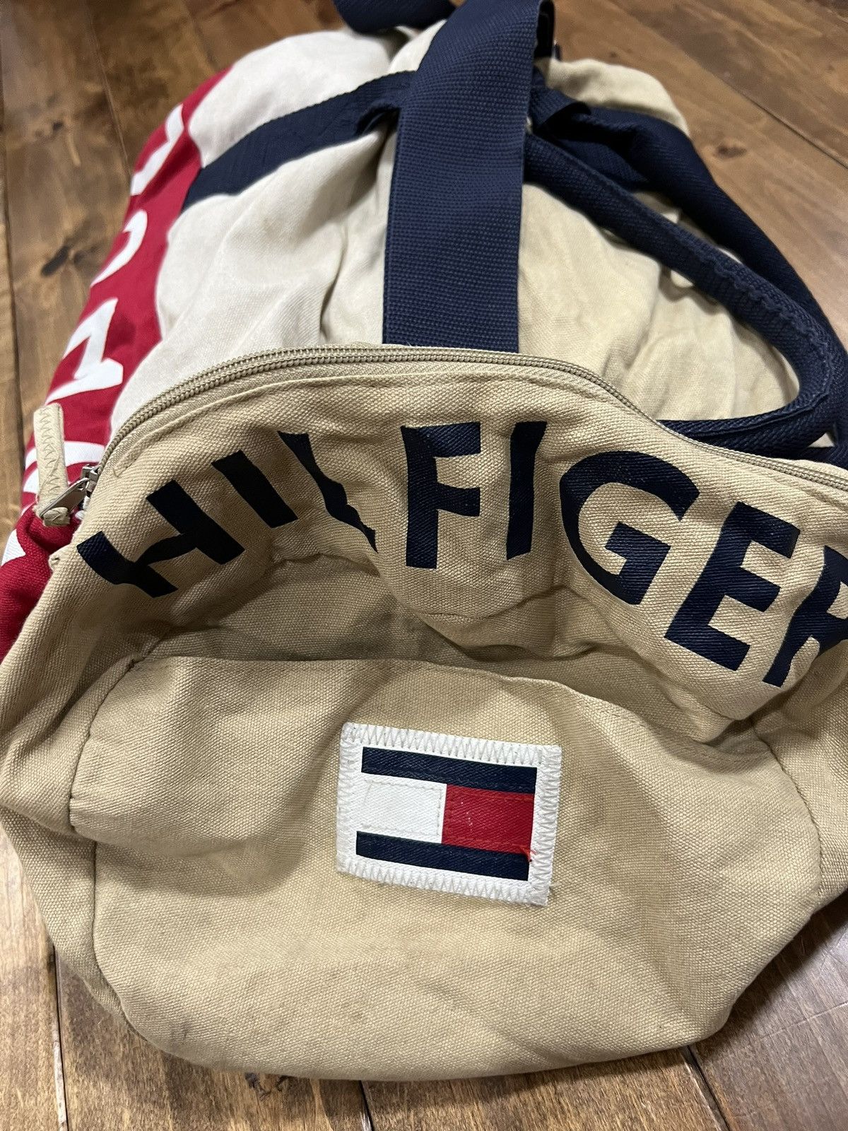 Tommy Hilfiger Tommy Hilfiger Duffel Bag Size ONE SIZE - 3 Thumbnail