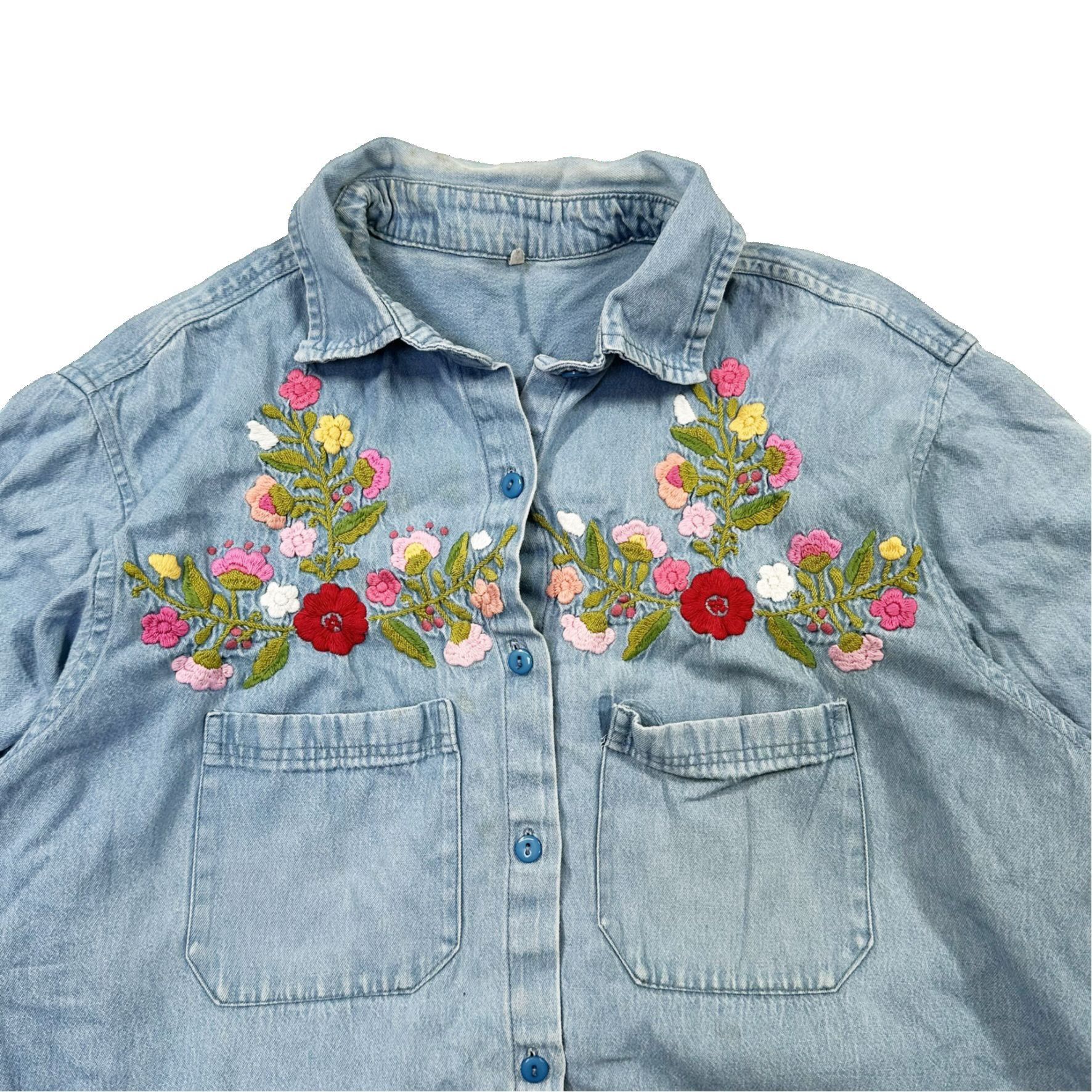 Vintage Vintage 90s Hand Embroidered Floral Denim Button Up Shirt Size US L / EU 52-54 / 3 - 2 Thumbnail