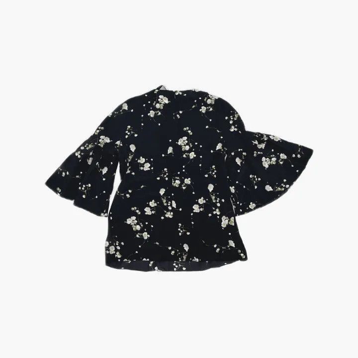 Givenchy Givenchy Givenchy Casual Stylish Flared Hem Tshirt -2507 Size US S / EU 44-46 / 1 - 3 Thumbnail