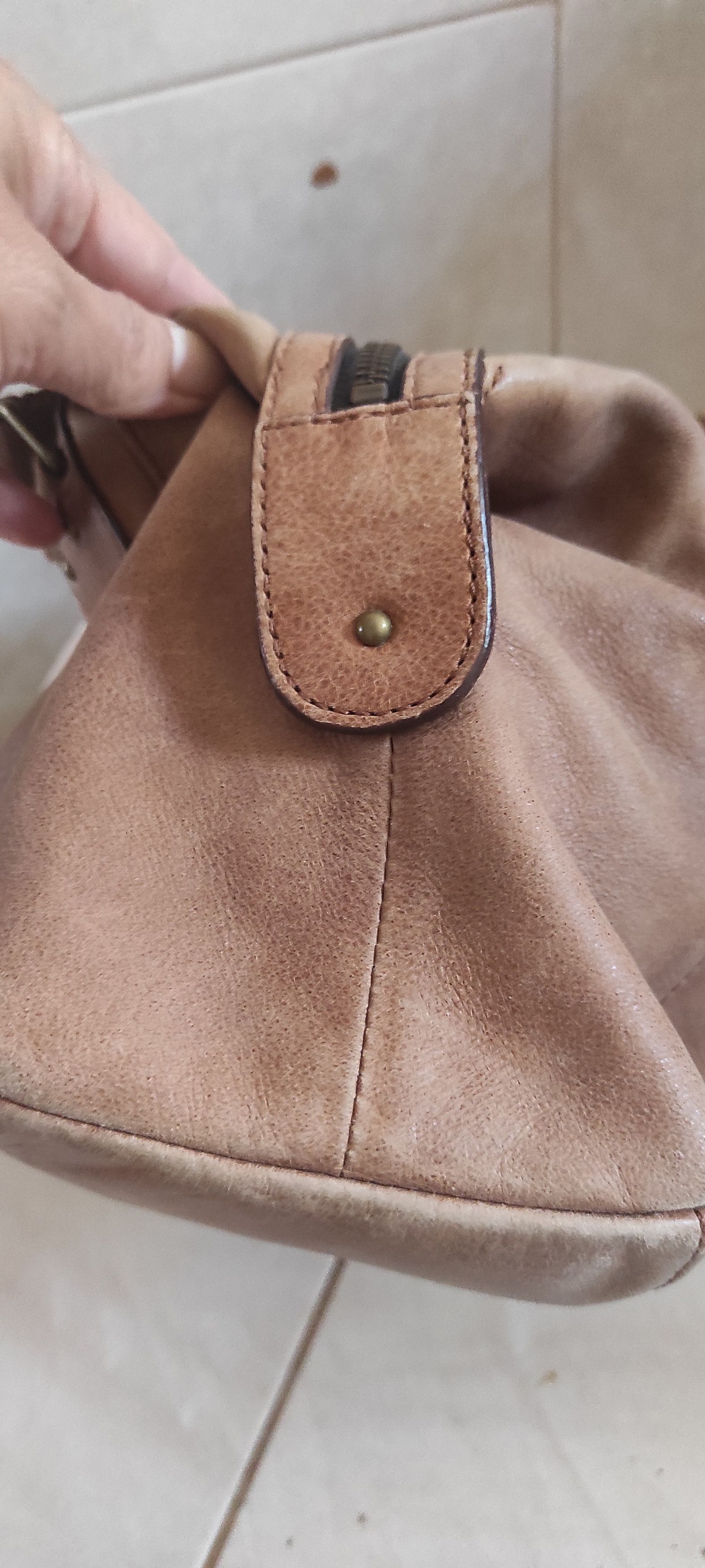 Kipling Shoulder Bag Brown Leather Brass Monkey Zip Top
