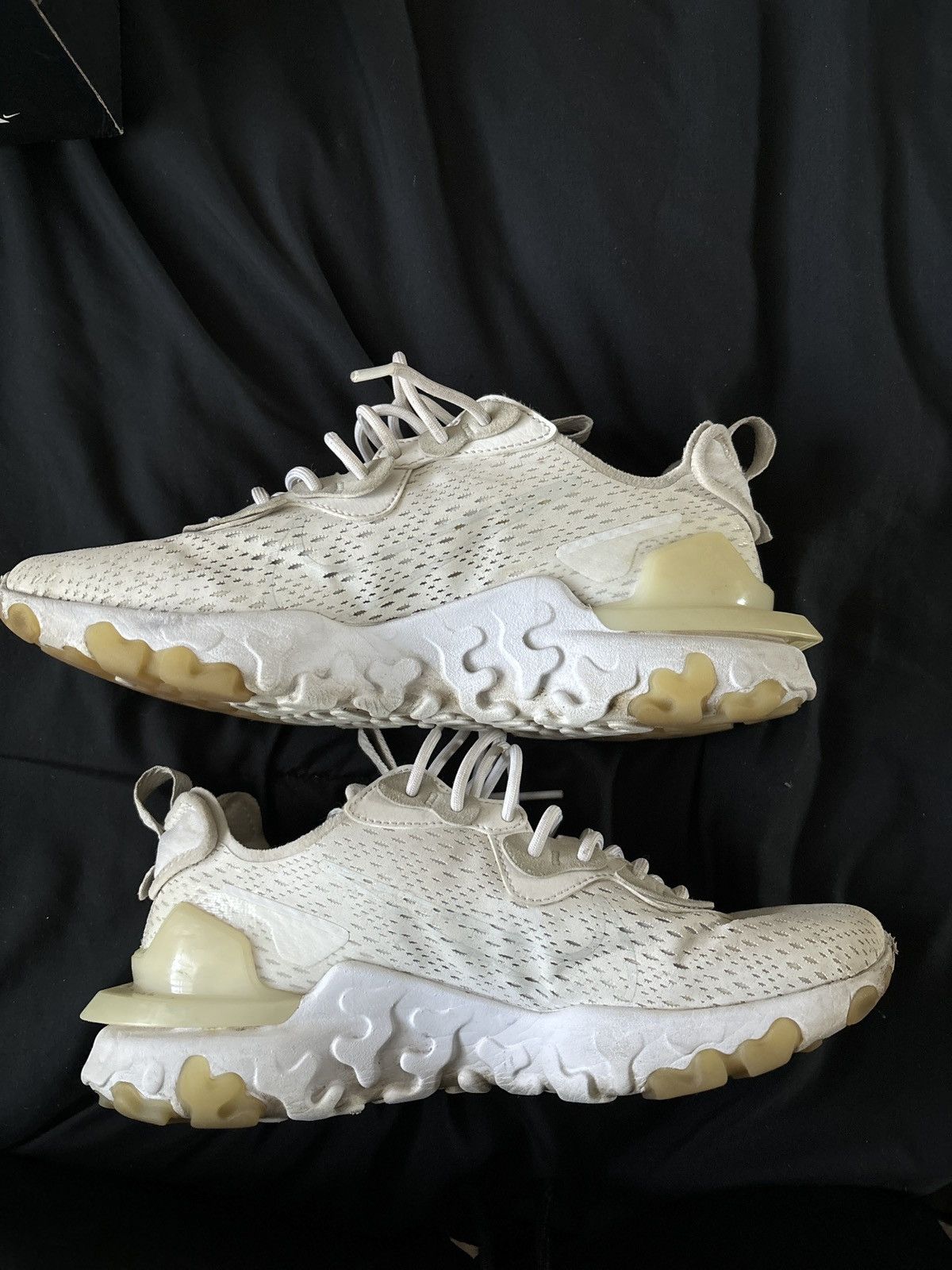 Nike Nike react vision Size US 9 / EU 42 - 2 Thumbnail