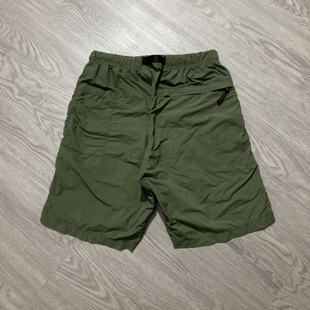 Gramicci Vintage Gramicci Nylon Utility Shortpants Outdoor Green Army Size US 27 - 7 Thumbnail