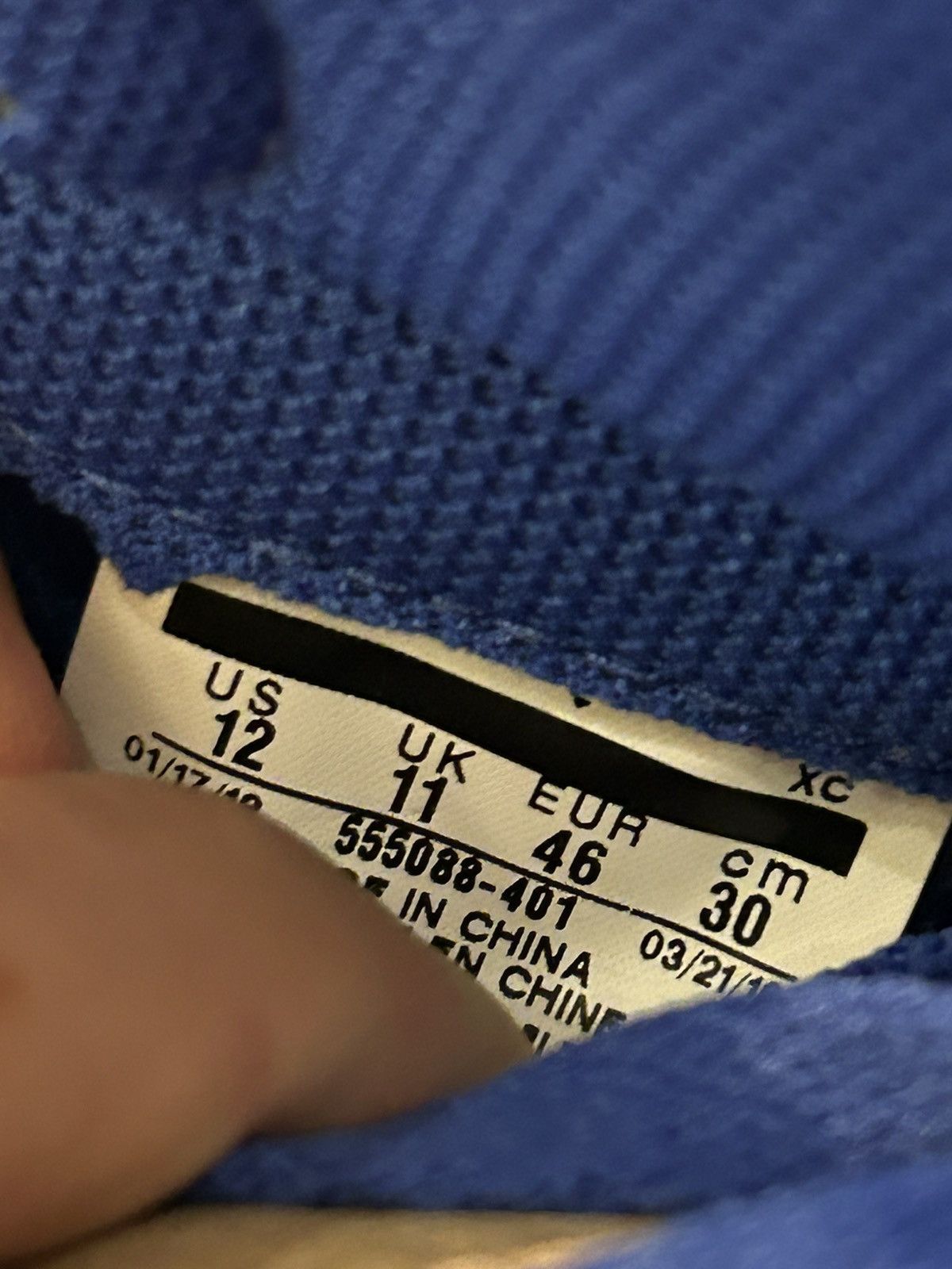 Jordan Brand Jordan 1 Retro High Hyper Royal Size US 12 / EU 45 - 8 Thumbnail