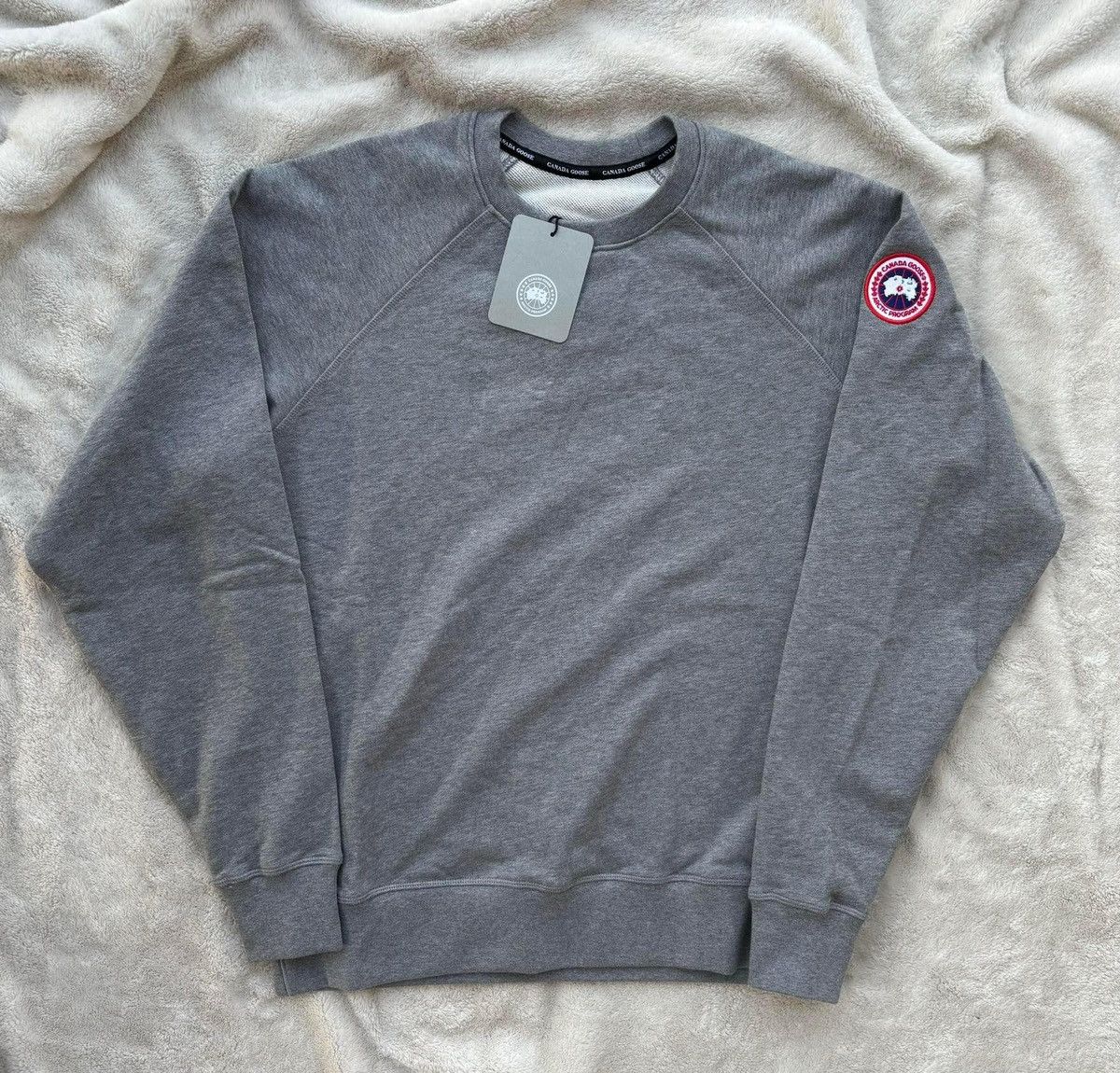 image of Canada Goose Huron Grey Badge Crewnecks, Men's (Size Medium)