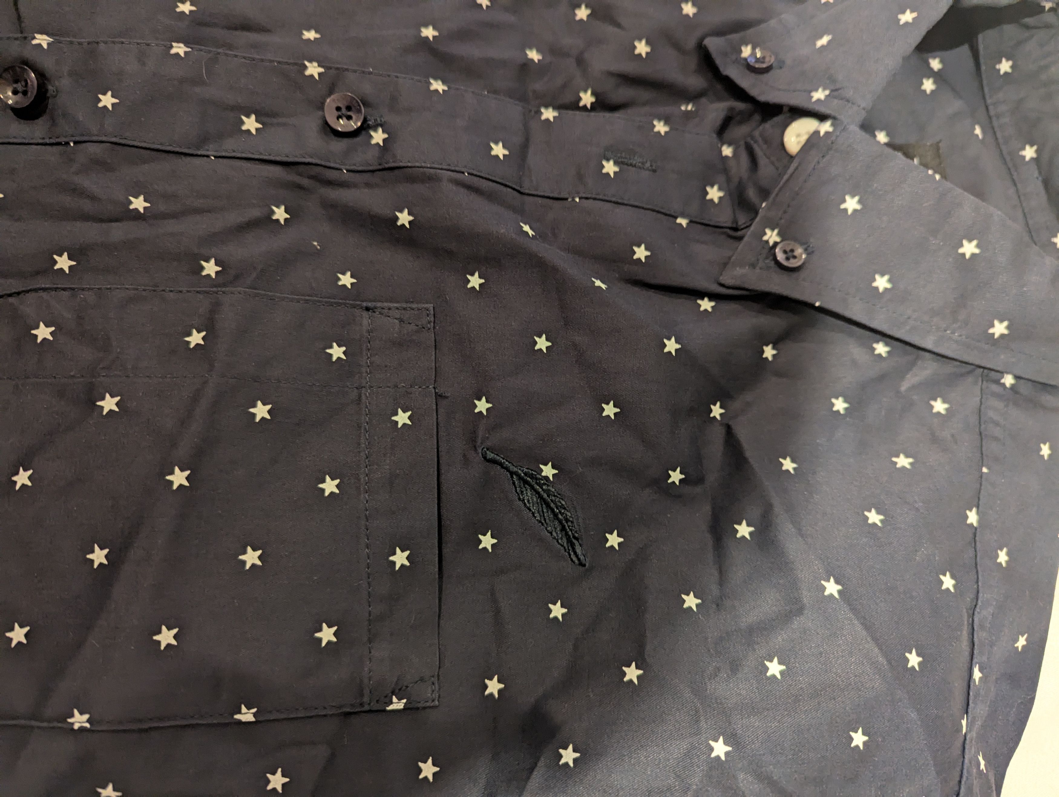 Publish Short sleeve button up stars pattern Size US S / EU 44-46 / 1 - 3 Thumbnail