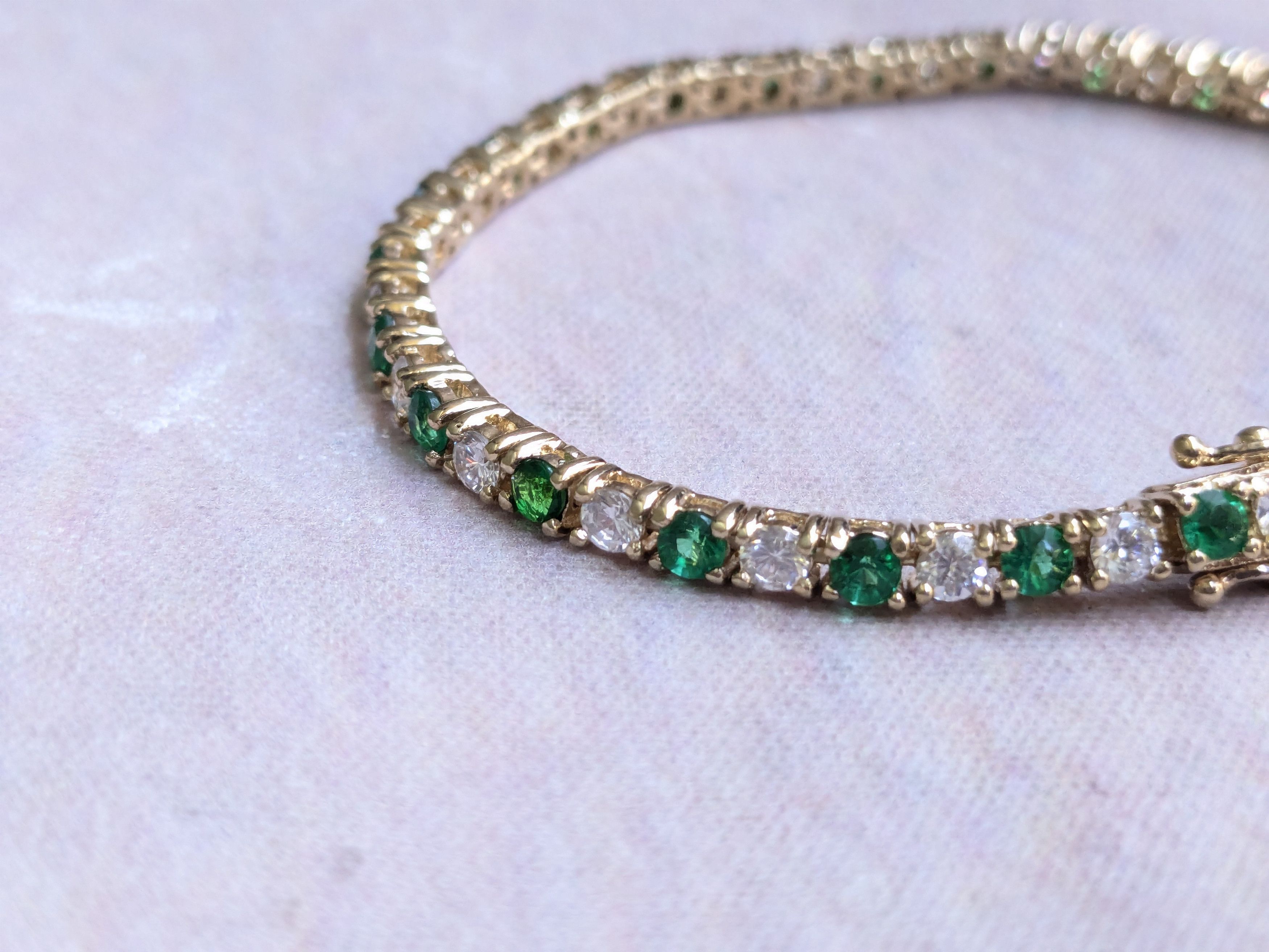 Jewelry Sterling Silver Tennis Bracelet Green Clear CZ Round 7.25 Size ONE SIZE - 7 Thumbnail