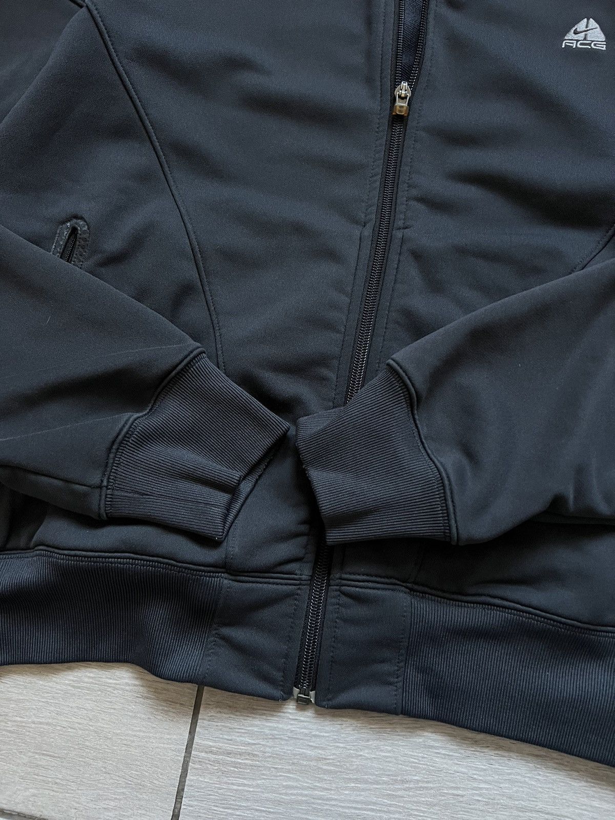 Nike ACG Vintage Nike ACG zip Hoodie Sweatshirt Size US M / EU 48-50 / 2 - 9 Thumbnail