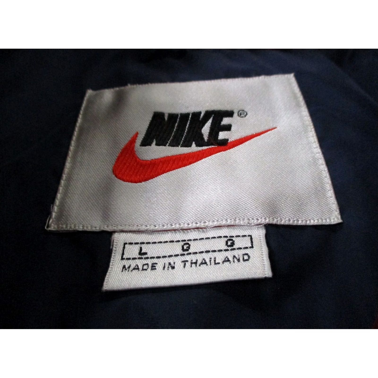 Nike Nike Jacket Mens L Retro Athletic Windbreaker Vented Swoosh Sportswear Track Hiking Size US L / EU 52-54 / 3 - 6 Thumbnail