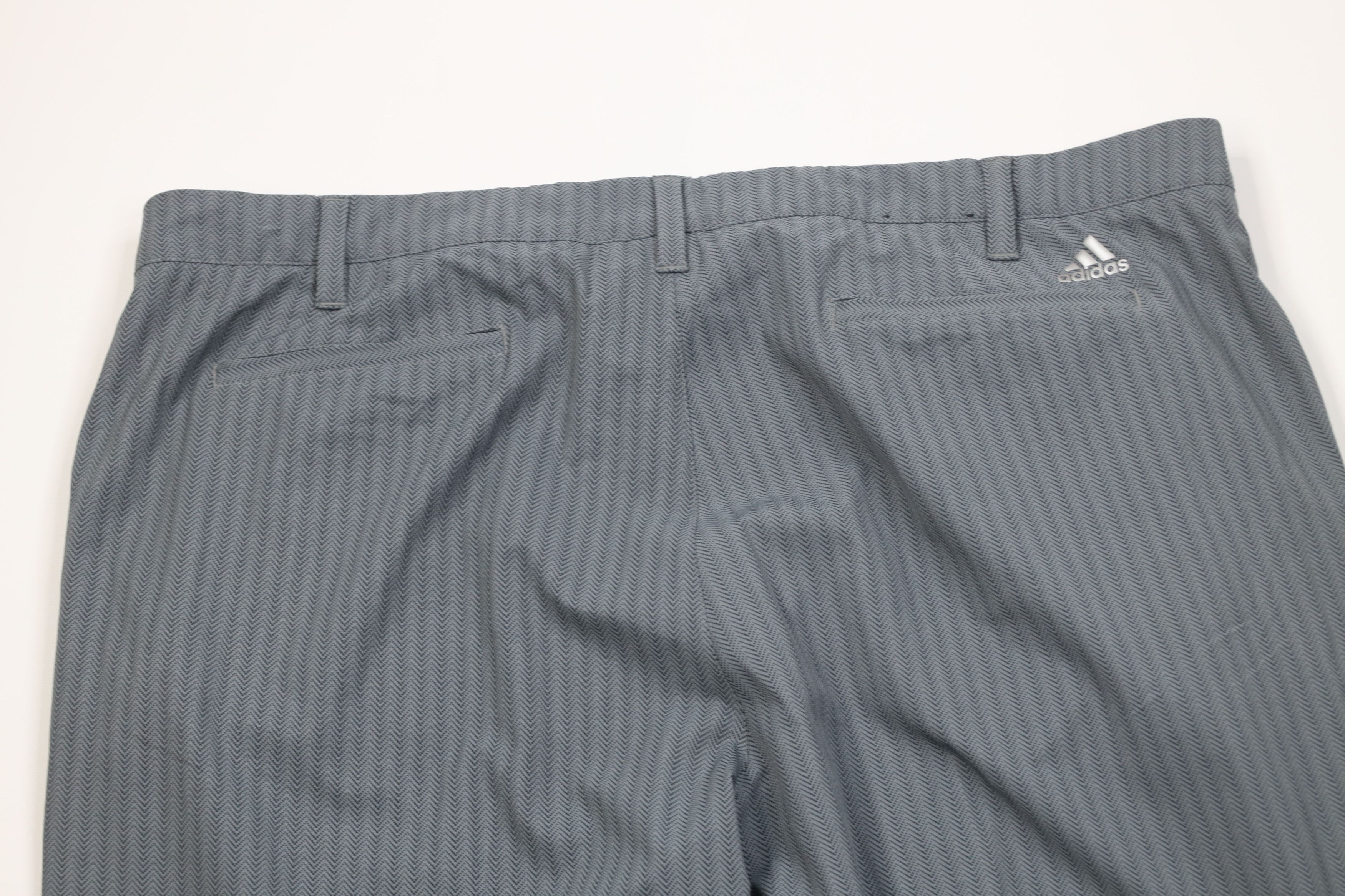 Adidas Adidas Golf Performance Herringbone Wide Leg Chino Pants Size US 42 / EU 58 - 9 Thumbnail