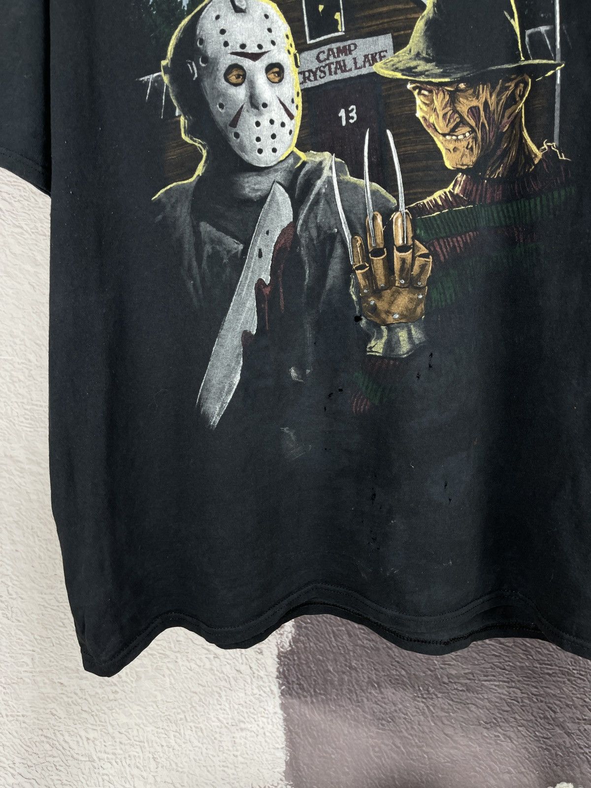 Vintage Vintage Freddy Krueger Vs Jason movie 90s y2k distressed tee Size US XL / EU 56 / 4 - 8 Thumbnail