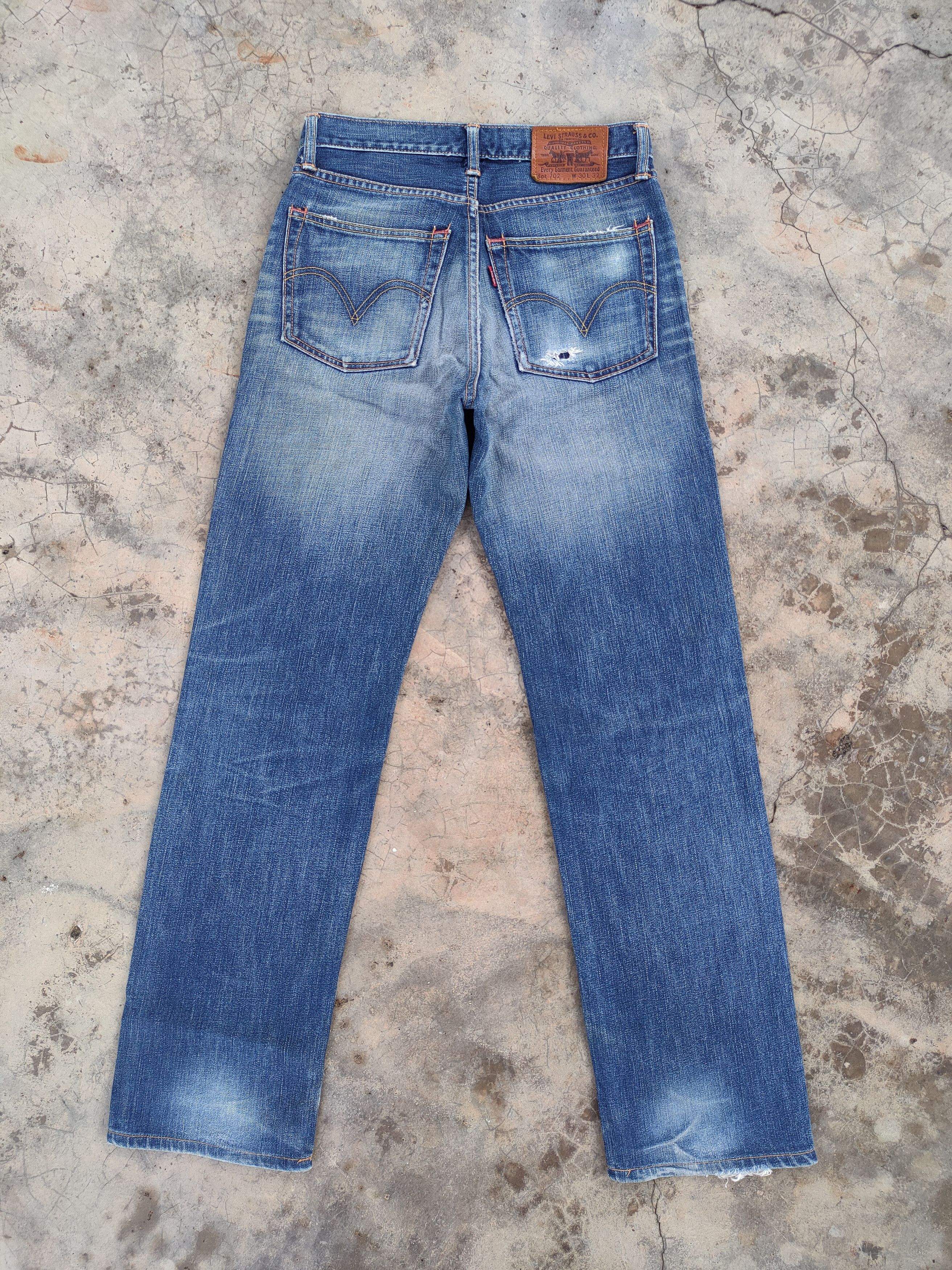 Jean × Levi's VINTAGE LEVI'S 702 RIPPED JEANS DENIM PANTS Size US 30 / EU 46 - 12 Thumbnail