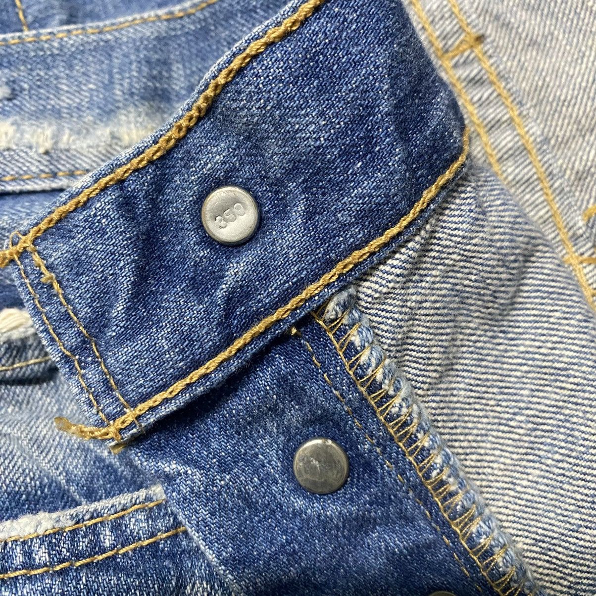 Levi's Vintage Levis 501 Thrashed Jeans Size US 31 - 22 Thumbnail
