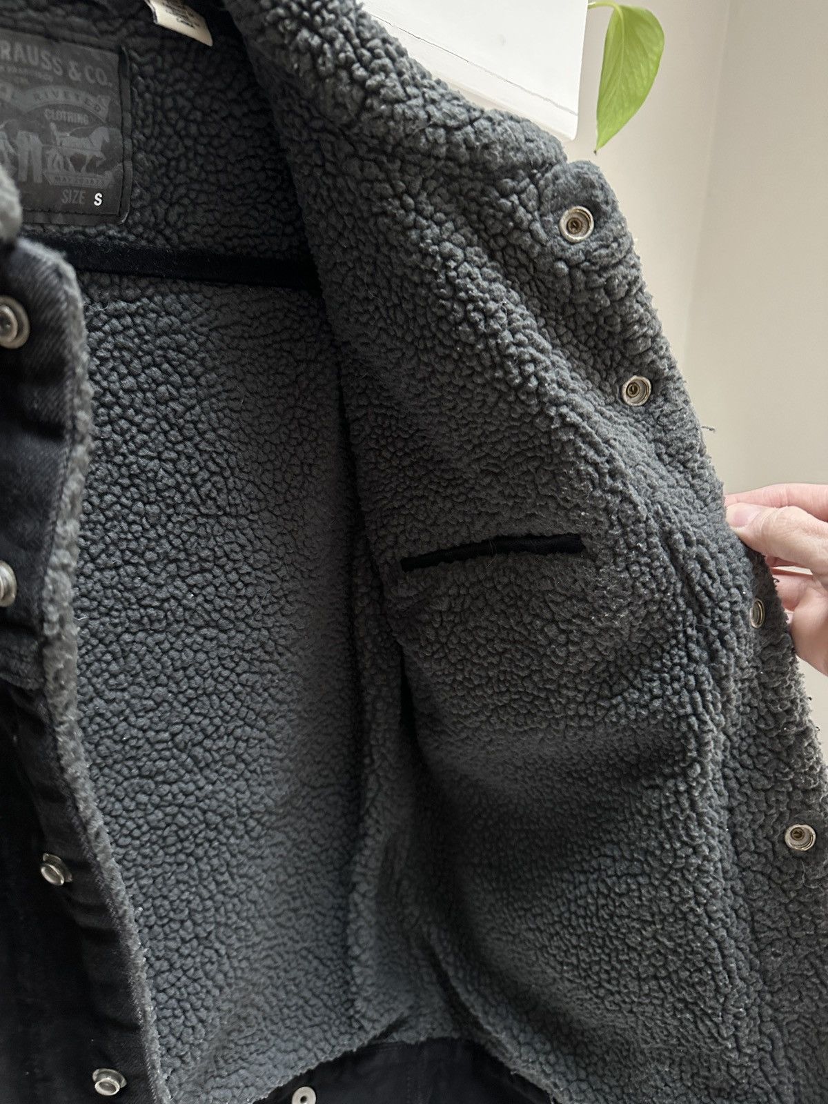 Levi's Black Denim Sherpa Trucker Jacket Size US S / EU 44-46 / 1 - 5 Thumbnail