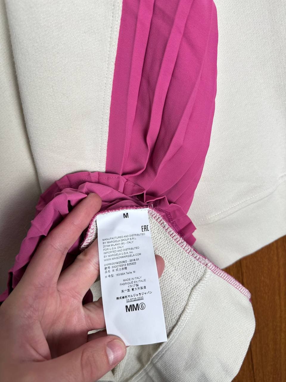 Maison Margiela Maison Margiela Rare Oversized Pleated Side Dress Size M Size M / US 6-8 / IT 42-44 - 14 Thumbnail
