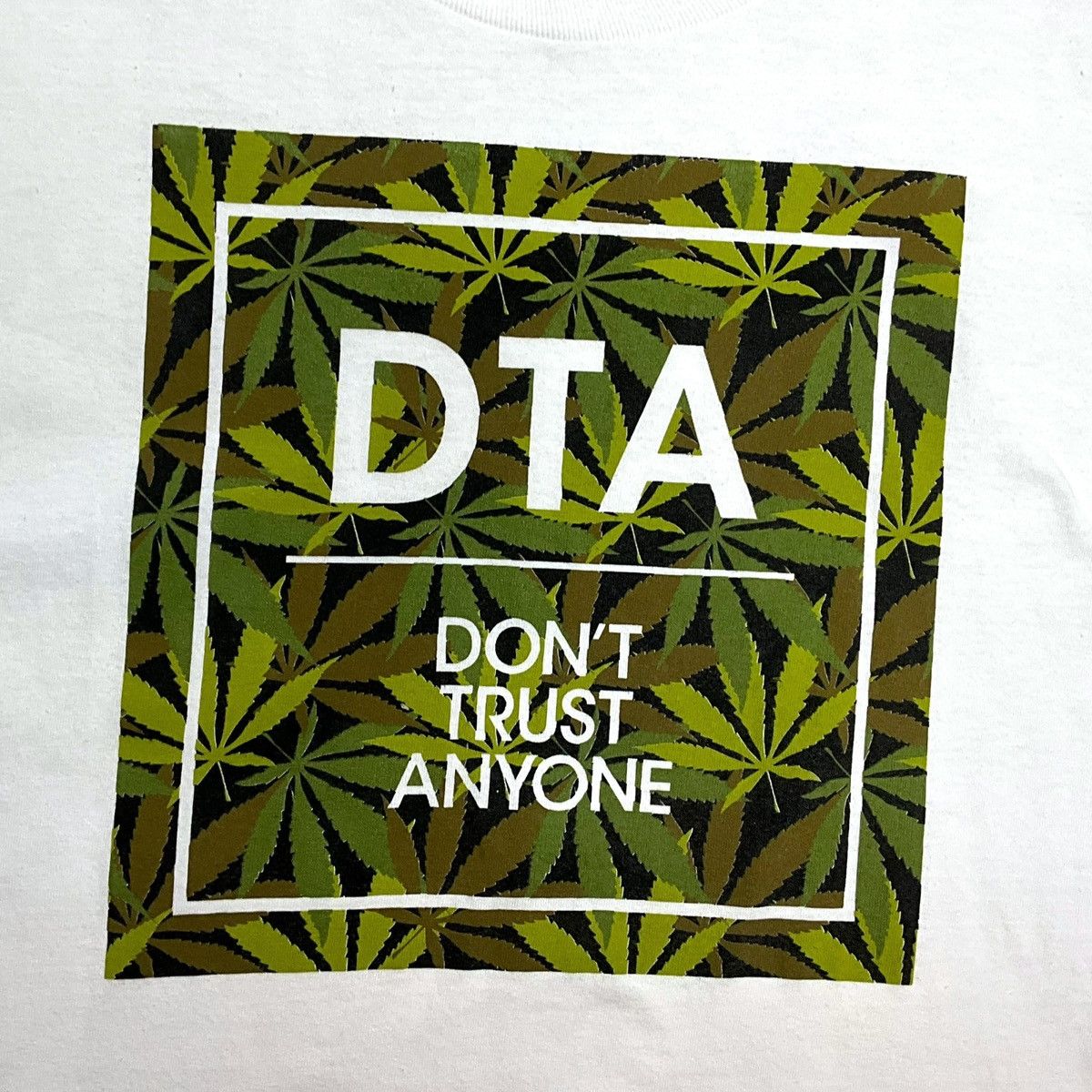 Rogue Status DTA Don't Trust Anyone "WEED" Tee Size US L / EU 52-54 / 3 - 3 Thumbnail