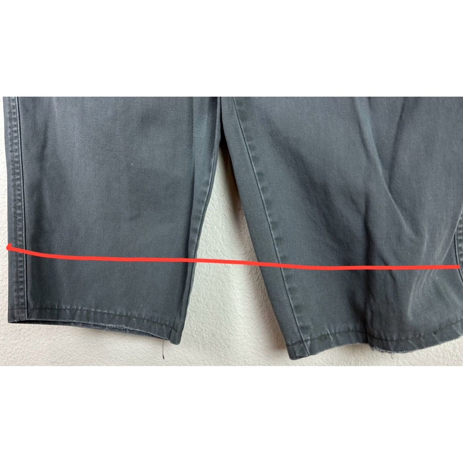 Olive VINTAGE City Streets Khaki Pants Mens 30 30x26 ACTUAL Distressed Olive Green Pleated Chino Casual 80s 90s Mens Size US 30 / EU 46 - 7 Thumbnail