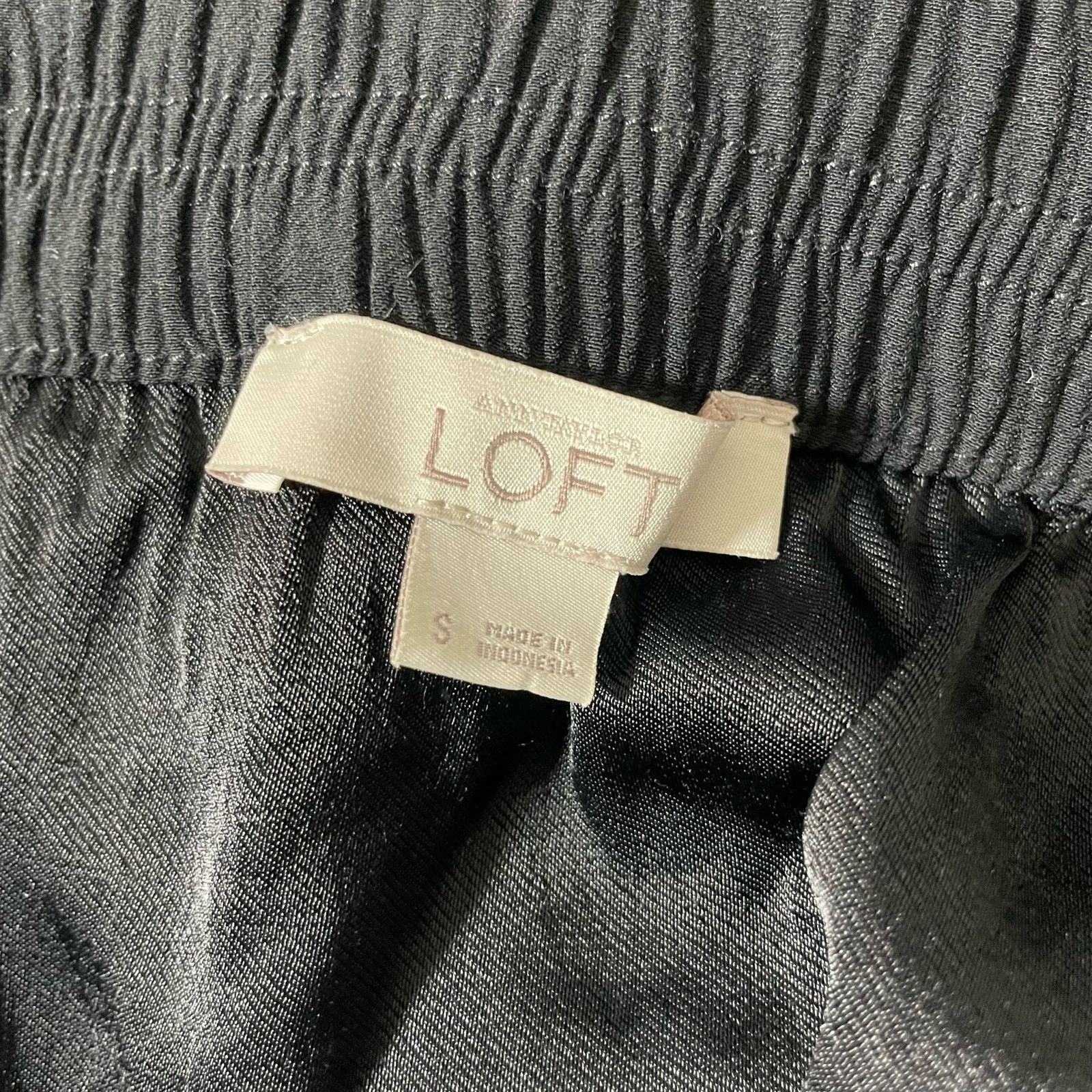 Loft Ann Taylor LOFT Black Elastic Waist Straight Skirt - Small Size 30" / US 8 / IT 44 - 4 Thumbnail