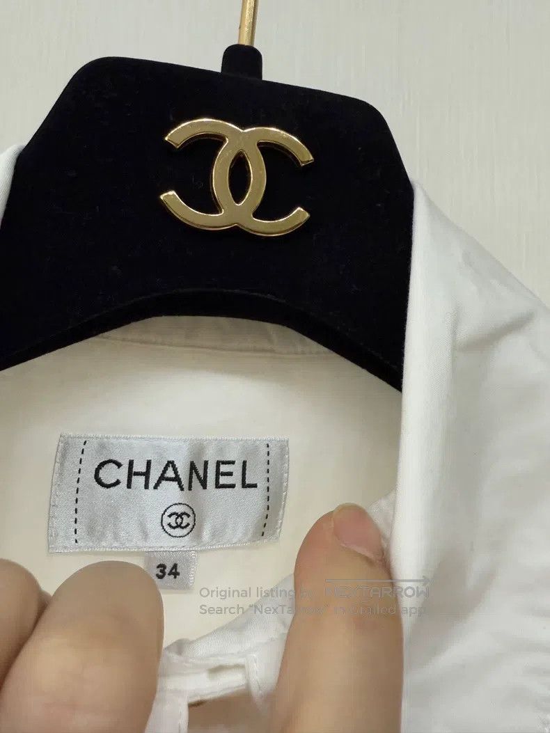 Chanel Chanel Pineapple-patterned gold-buttoned shirt Size XXS / US 00 / IT 34 - 4 Thumbnail