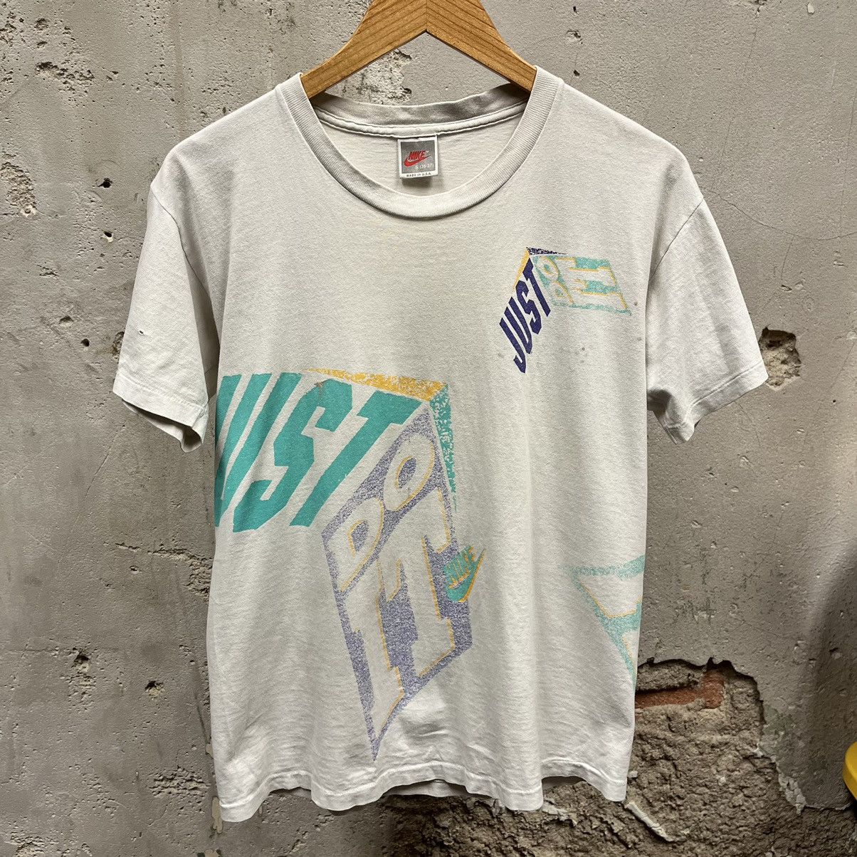 Nike × Vintage Vintage 90s Nike Pastel Logo Wraparound AOP Graphic T-Shirt Size US S / EU 44-46 / 1 - 1 Thumbnail