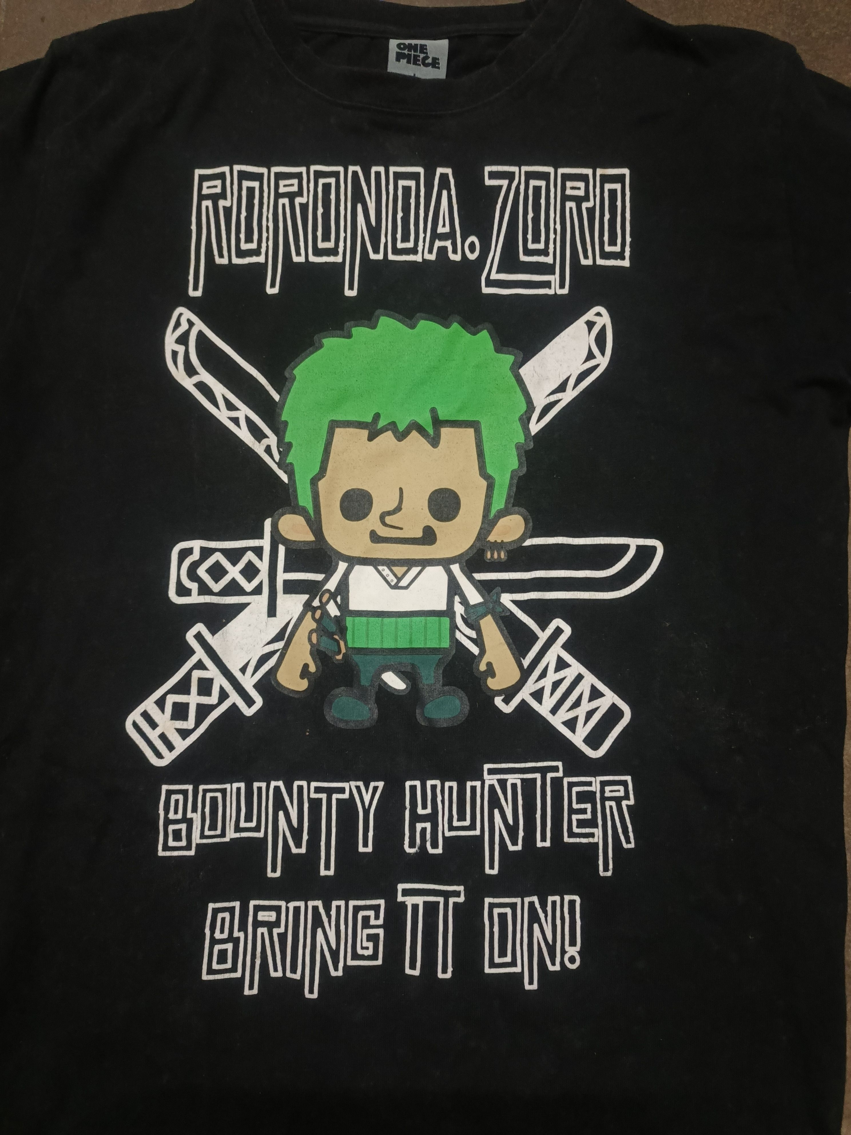 Anime Vintage 2000s One Piece Roronoa Zoro Wanted Tee Size US L / EU 52-54 / 3 - 4 Thumbnail