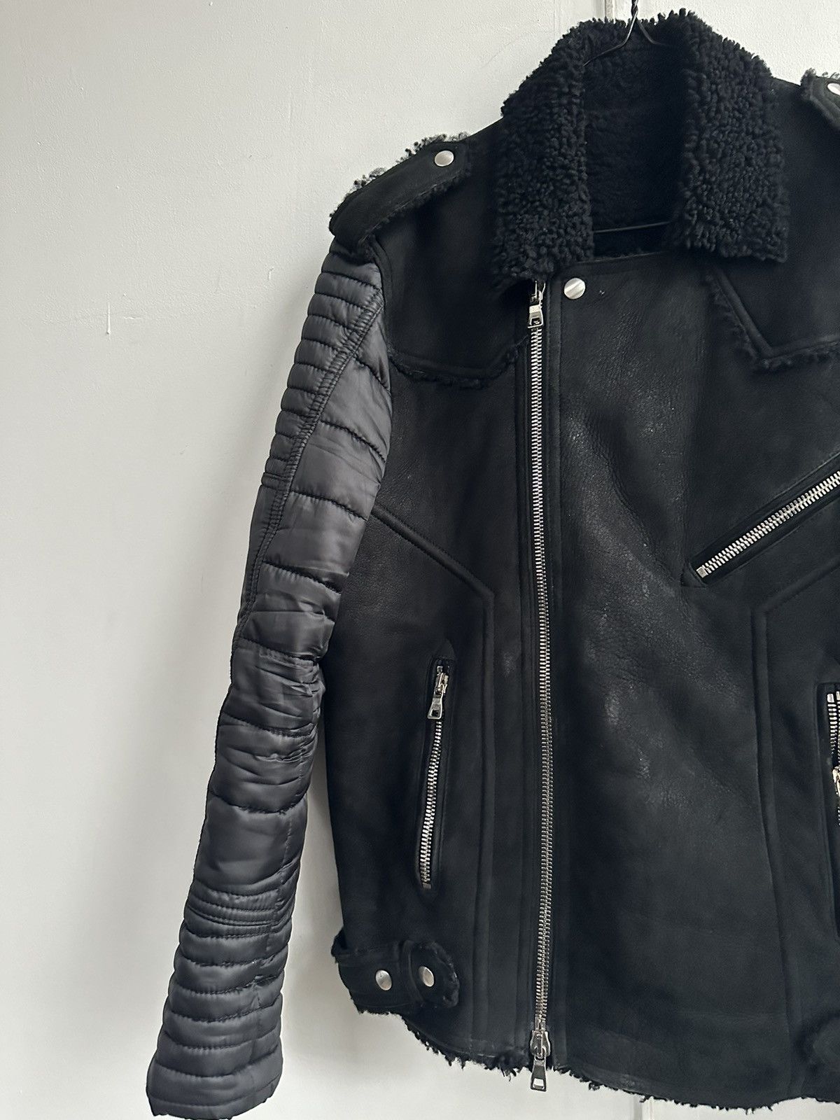 Balmain Shearling Biker Jacket in Black Size US L / EU 52-54 / 3 - 17 Thumbnail