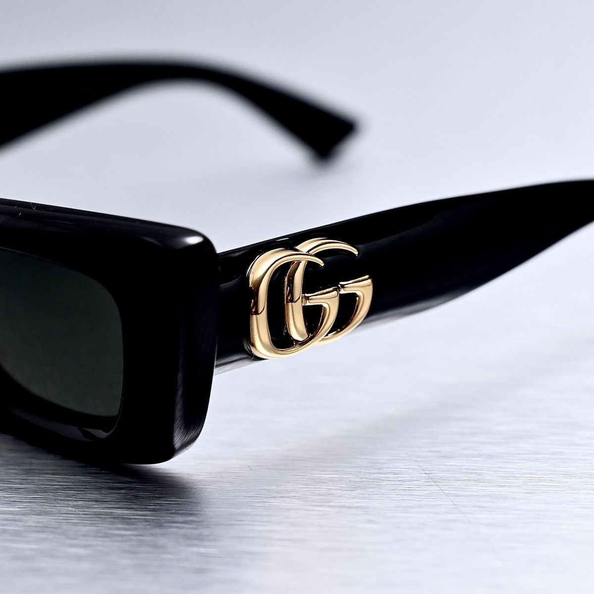 Gucci GUCCI GG1827S 001 SUNGLASSES Size ONE SIZE - 3 Thumbnail