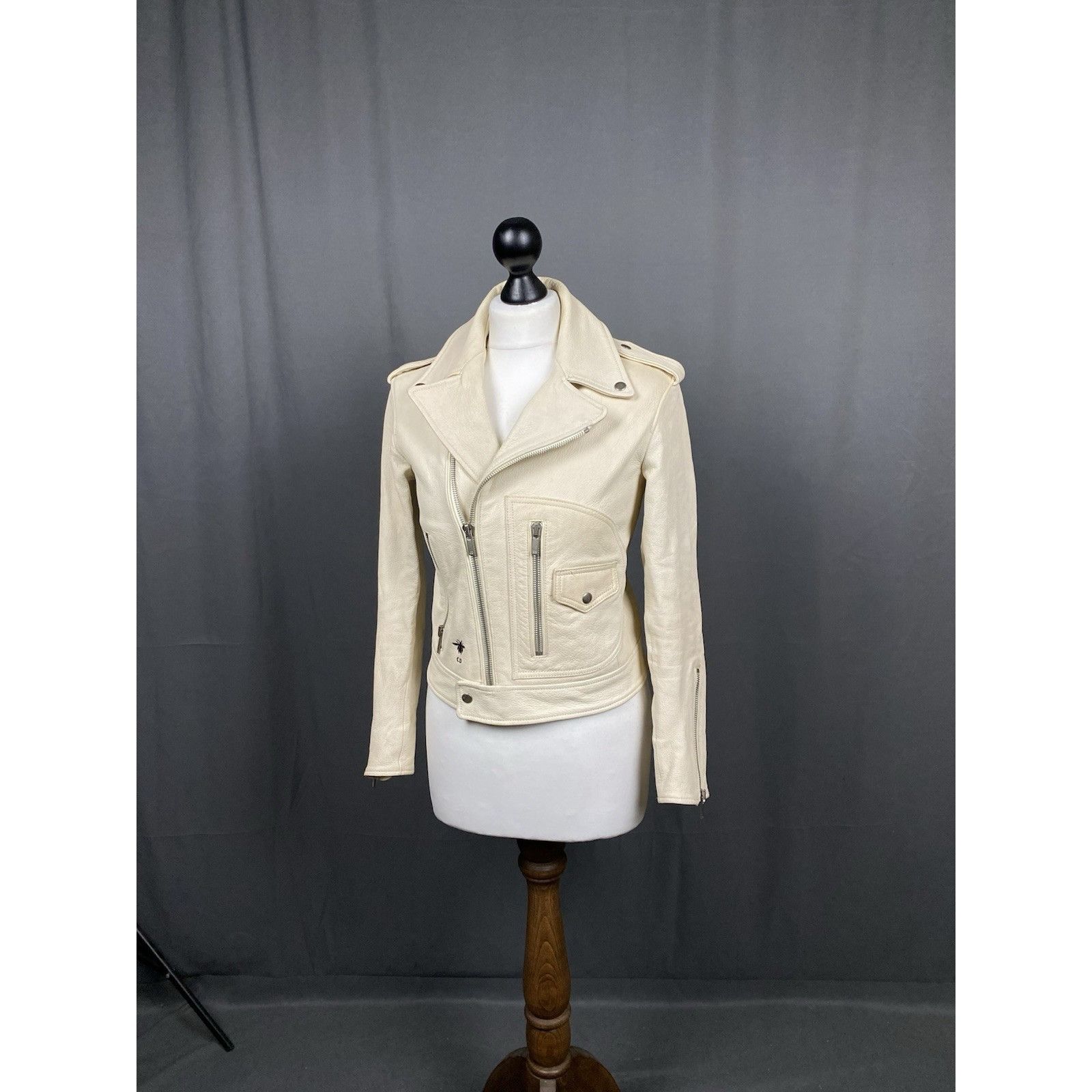 Dior RARE! DIOR Homme Swords Women's Beige Assymetric Leather Bik Size S / US 4 / IT 40 - 5 Thumbnail