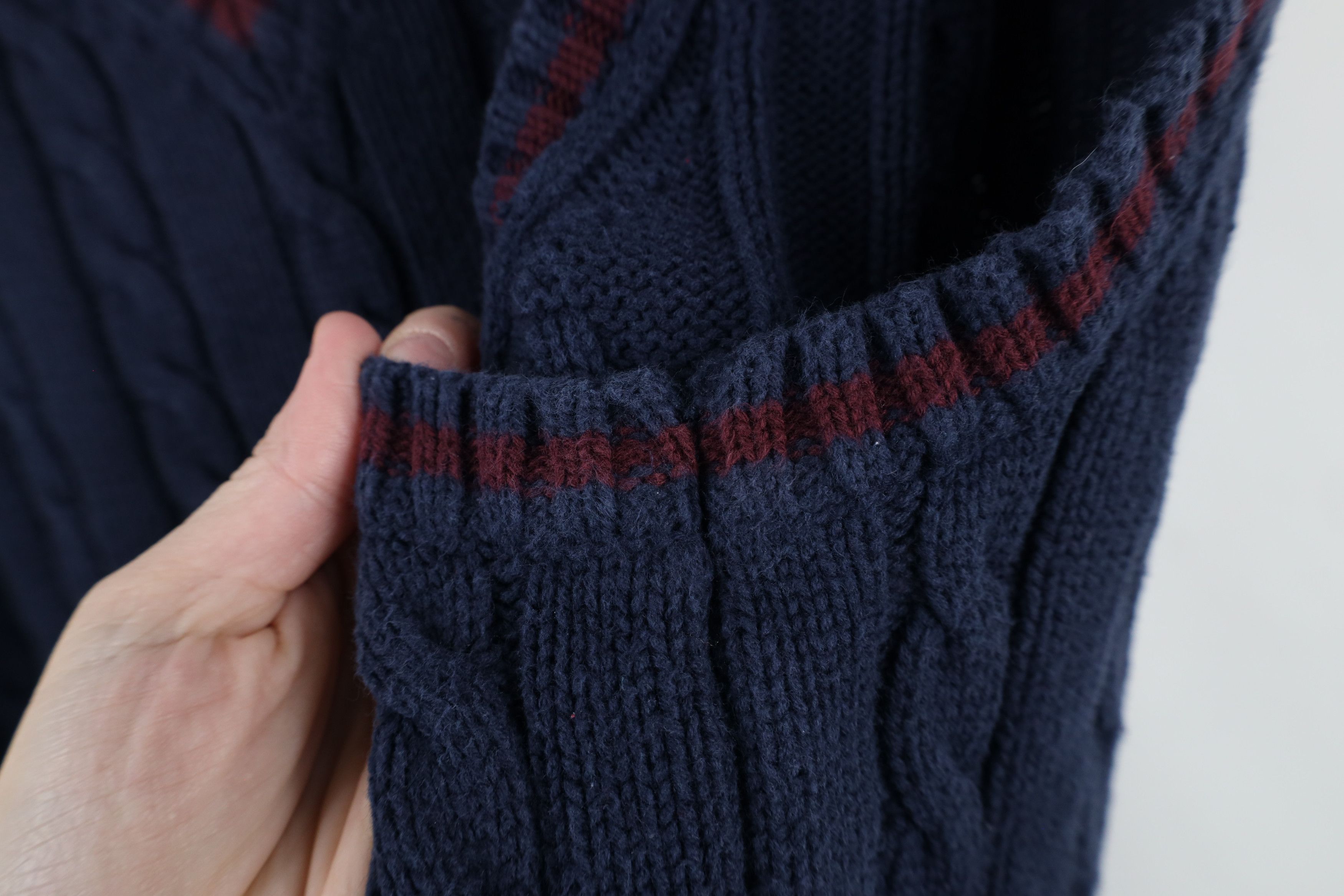 Gap × Vintage Vintage 90s Gap Cable Knit V-Neck Sweater Vest Blue Cotton Size US XL / EU 56 / 4 - 6 Thumbnail