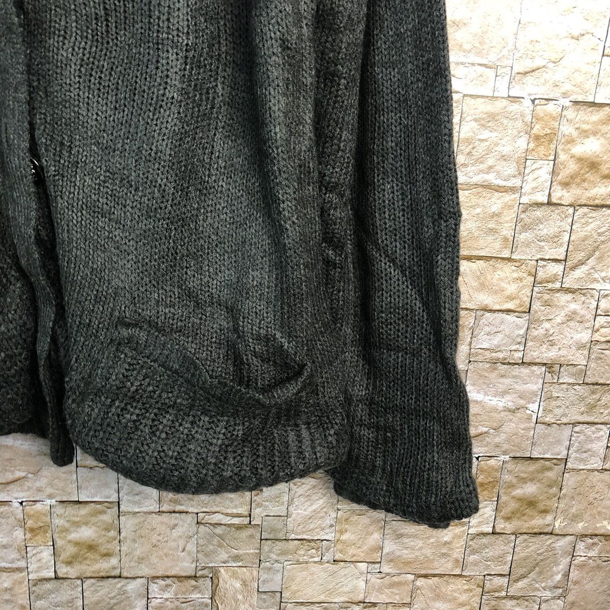 Vintage Grail Black Hoodie Knitwear #A890 Size US L / EU 52-54 / 3 - 8 Thumbnail