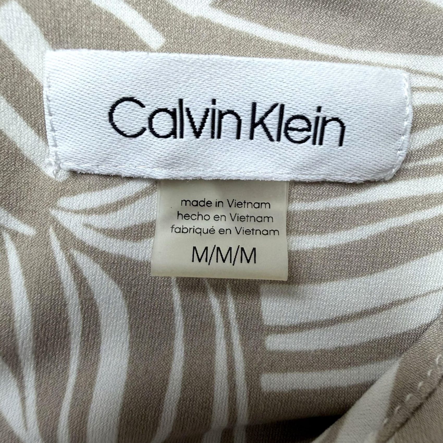 Calvin Klein Calvin Klein Blouse Womens Medium Beige Leaf Print Sleeveless Crew Neck Stretch Size M / US 6-8 / IT 42-44 - 2 Thumbnail