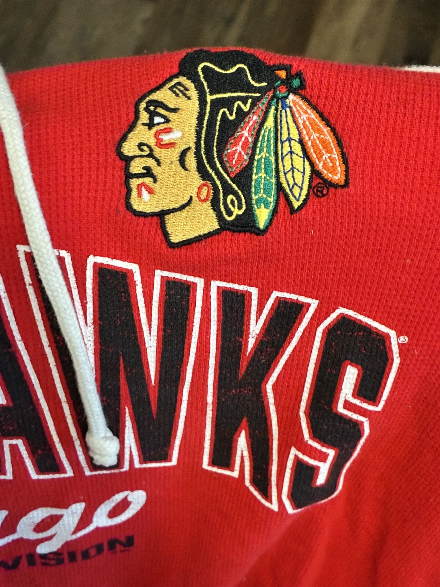 Other GIII CARL BANKS NHL CHICAGO BLACKHAWKS HOCKEY LONG SLEEVE Size US L / EU 52-54 / 3 - 4 Thumbnail