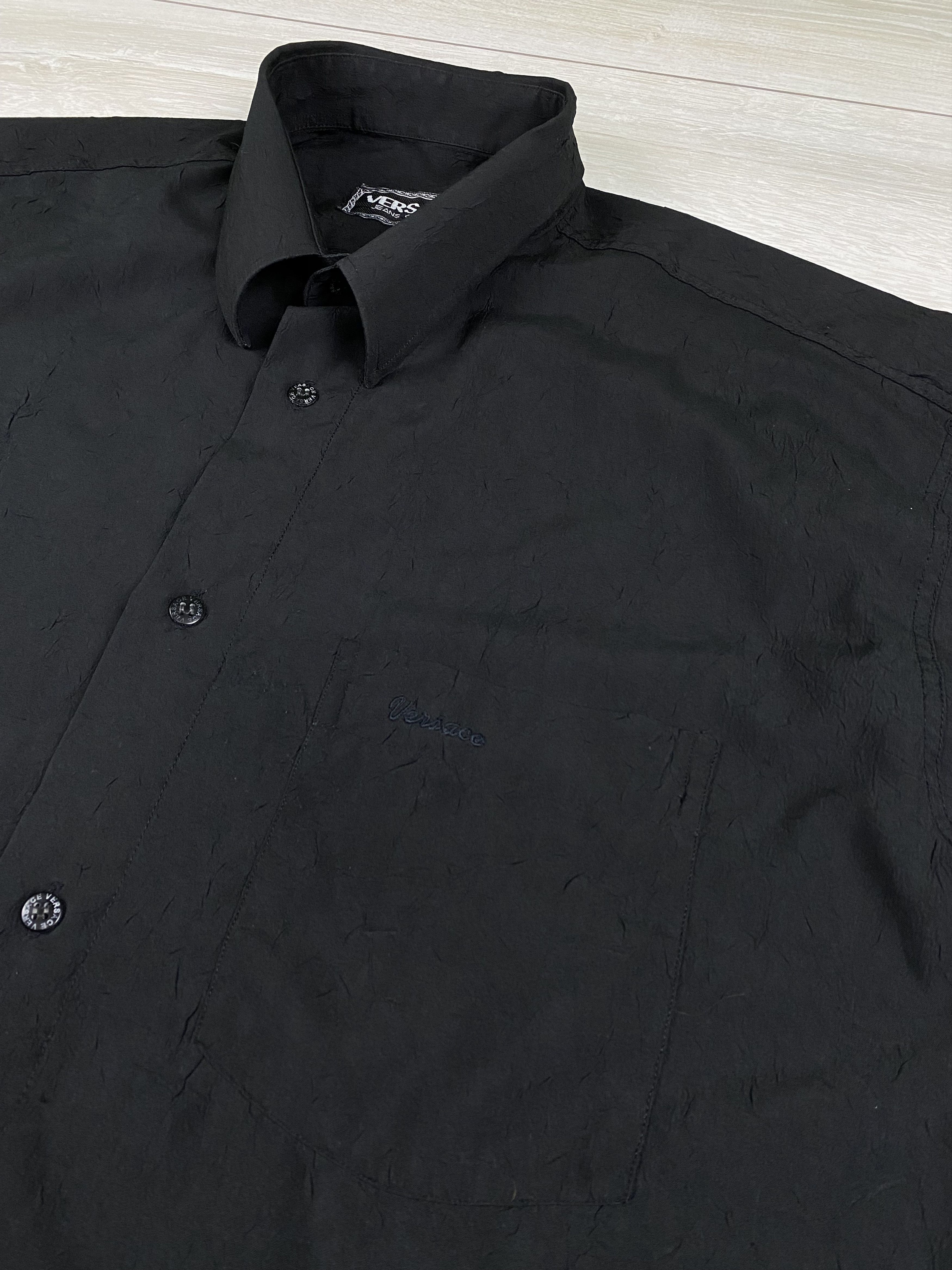 Versace Vintage Versace black shirt size XL Size US XL / EU 56 / 4 - 11 Thumbnail