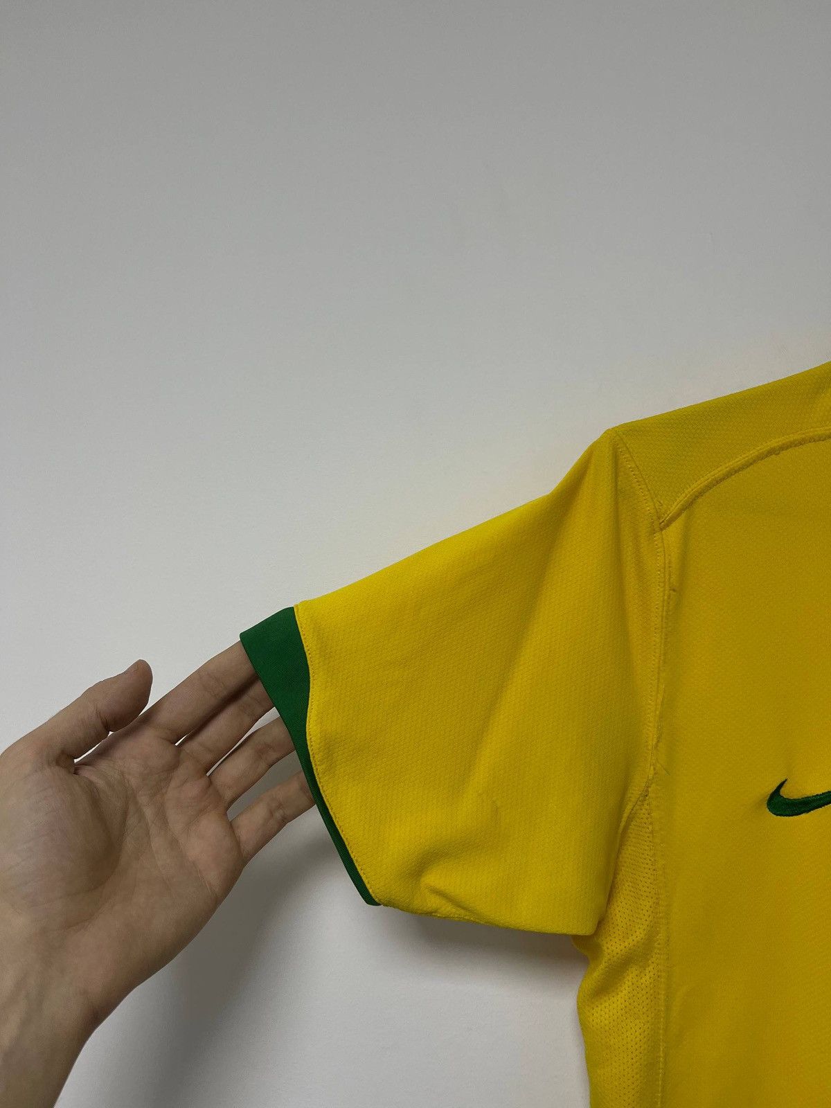Nike Brazil World Cup 2006-2007 Football Shirt Brasil Nike S Size US S / EU 44-46 / 1 - 4 Thumbnail
