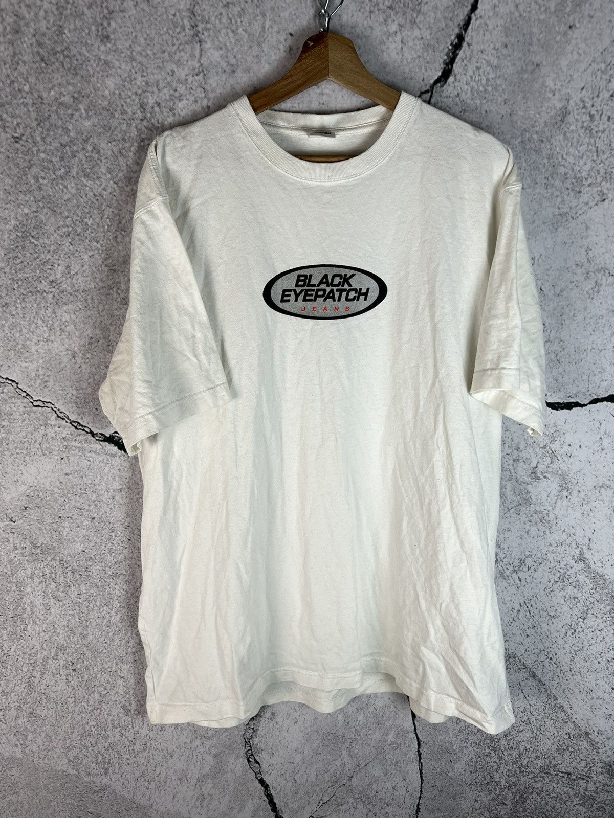 BlackEyePatch Black Eye Patch big logo spell out Japanese skate tshirt Size US XL / EU 56 / 4 - 1 Thumbnail