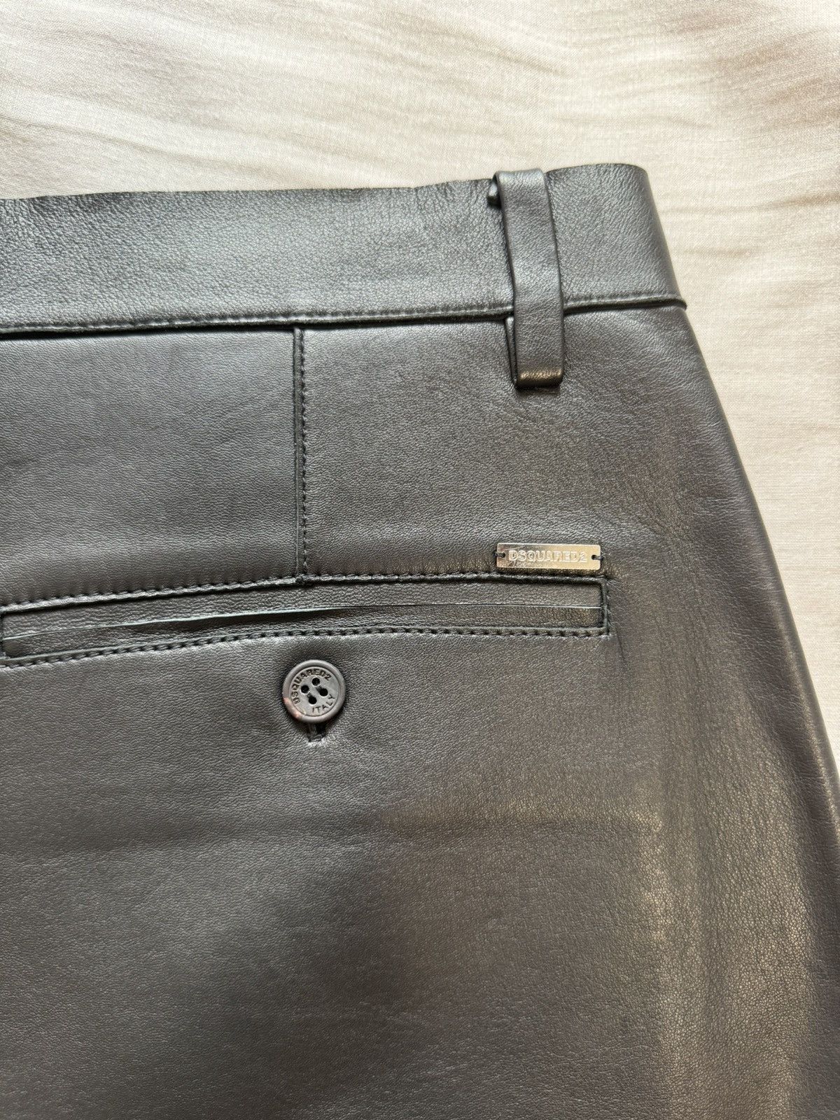 Dsquared2 Leather Wide Shorts Size US 32 / EU 48 - 4 Thumbnail