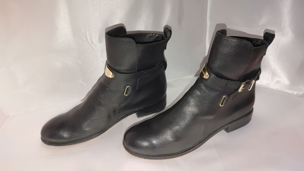 Michael Kors Michael Kors Arley Leather Ankle Boots Size 10M Size US 10 / IT 40 - 3 Thumbnail