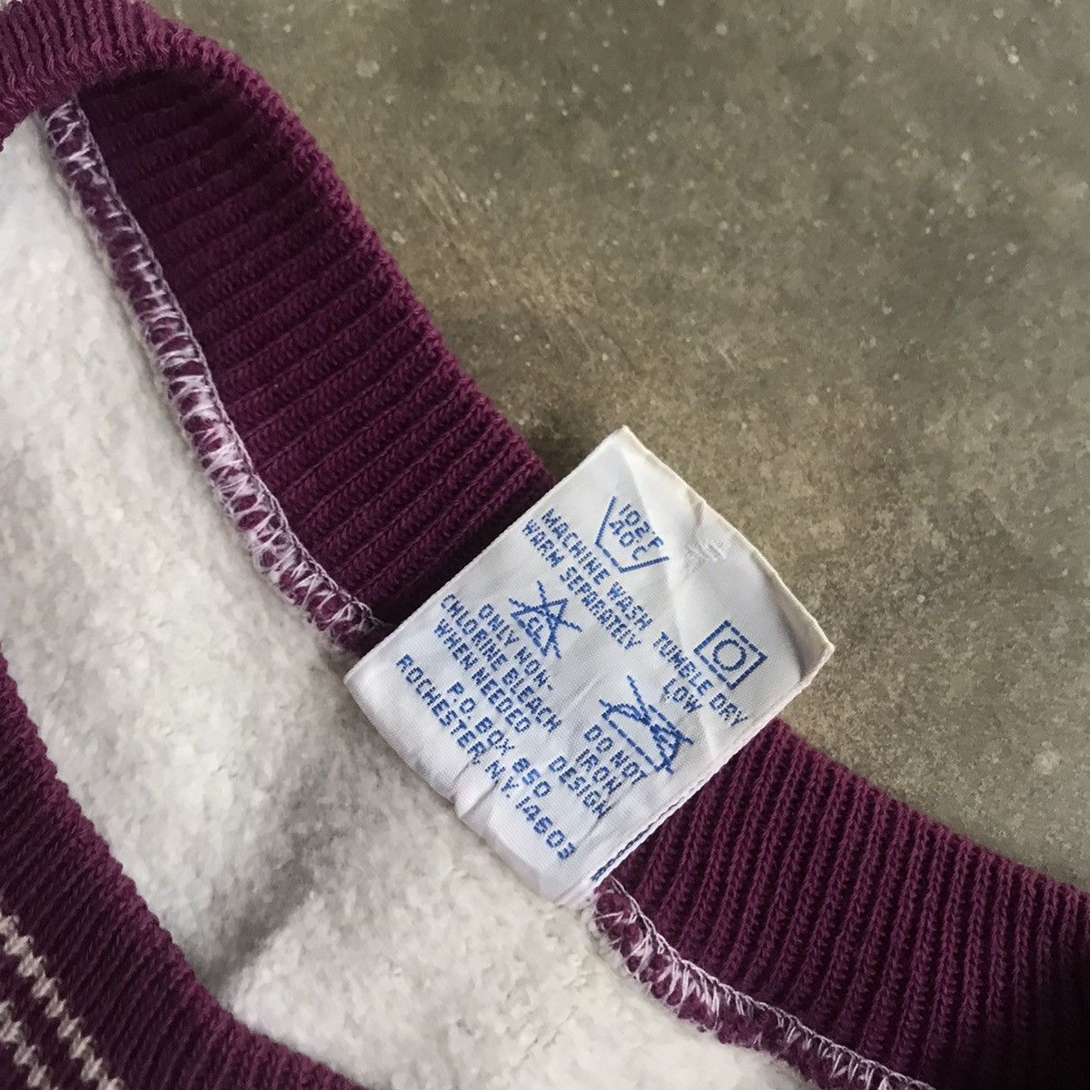 Champion × Vintage Sweatshirt Champion Reverse Weave Vintage Size US M / EU 48-50 / 2 - 8 Thumbnail