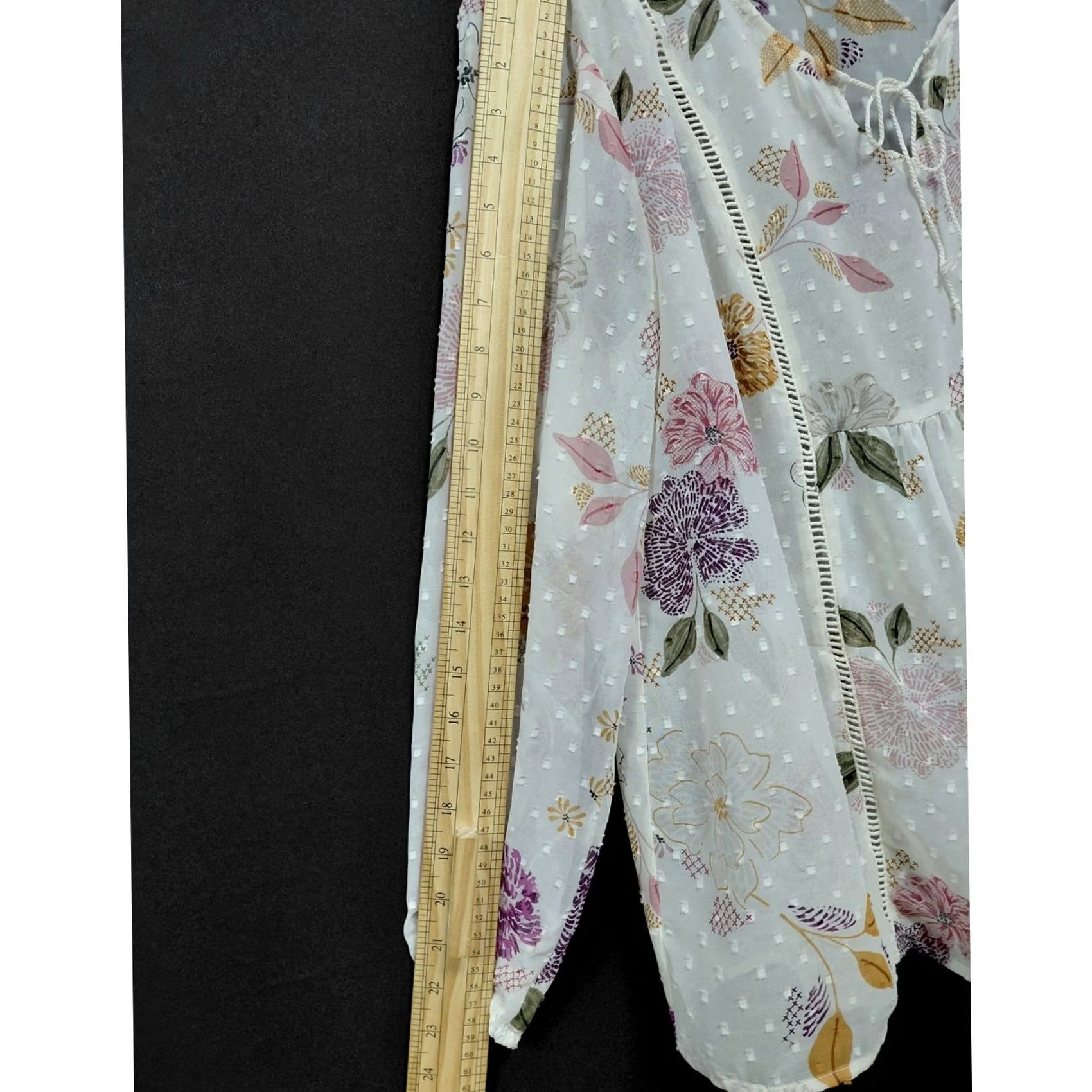 Style & Co Style & Co White Floral Blouse Women's M Long Sleeve V-Neck Woven Polyester Casual Workwear Size M / US 6-8 / IT 42-44 - 6 Thumbnail