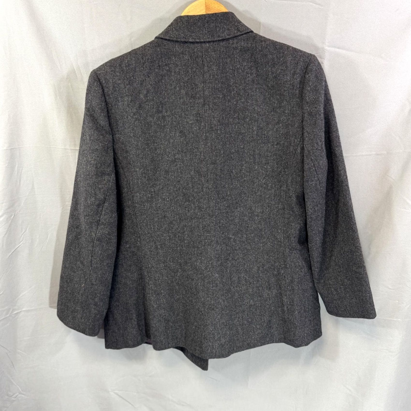 Pendleton VINTAGE Pendleton Blazer Womens Medium Gray Wool Double Breasted Jacket USA 90s 80s Mens Womens Boys Girls Size L / US 10 / IT 46 - 2 Thumbnail